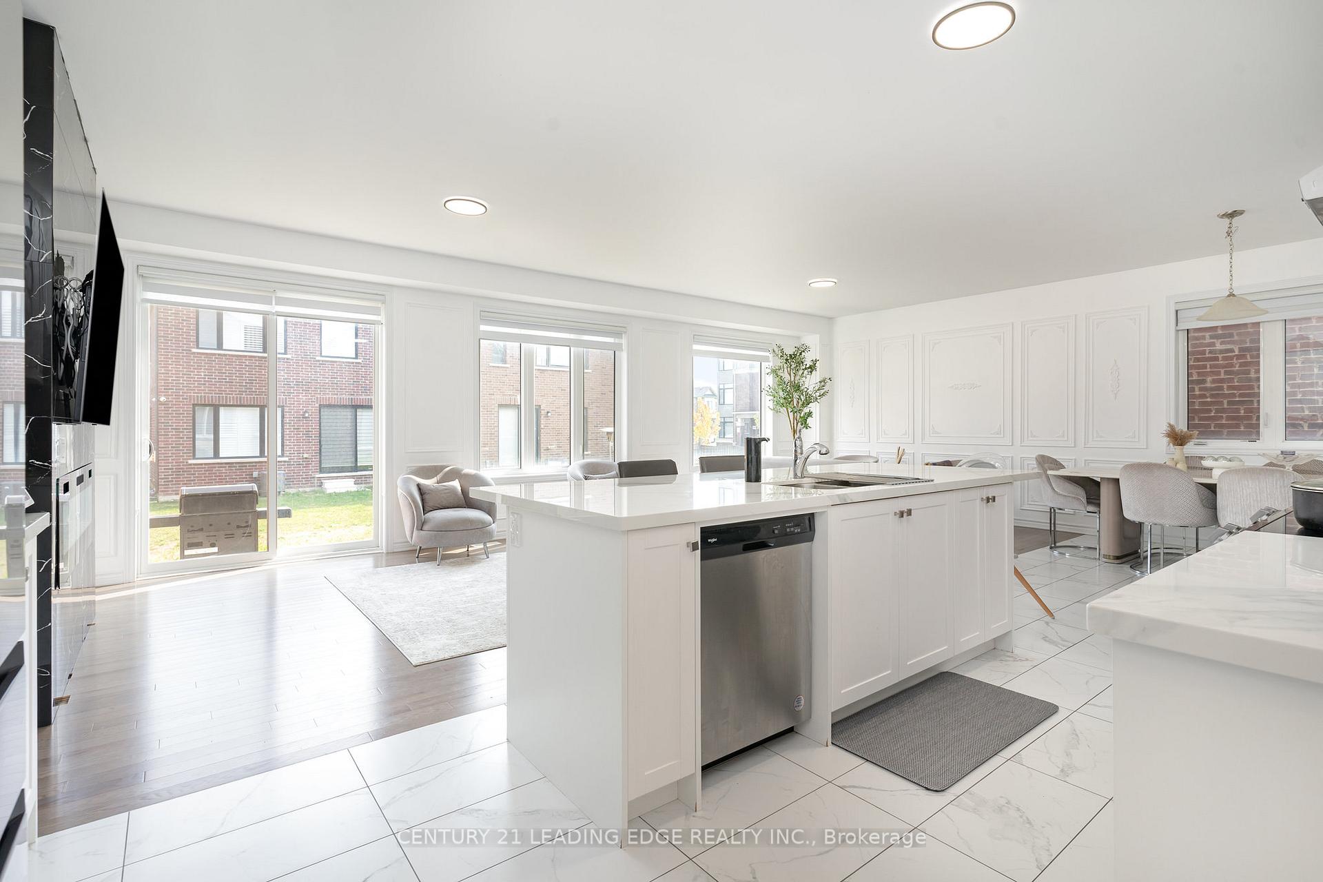 Photo 10 of 35 Petch Avenue, Caledon, Rural Caledon — HOMEH
