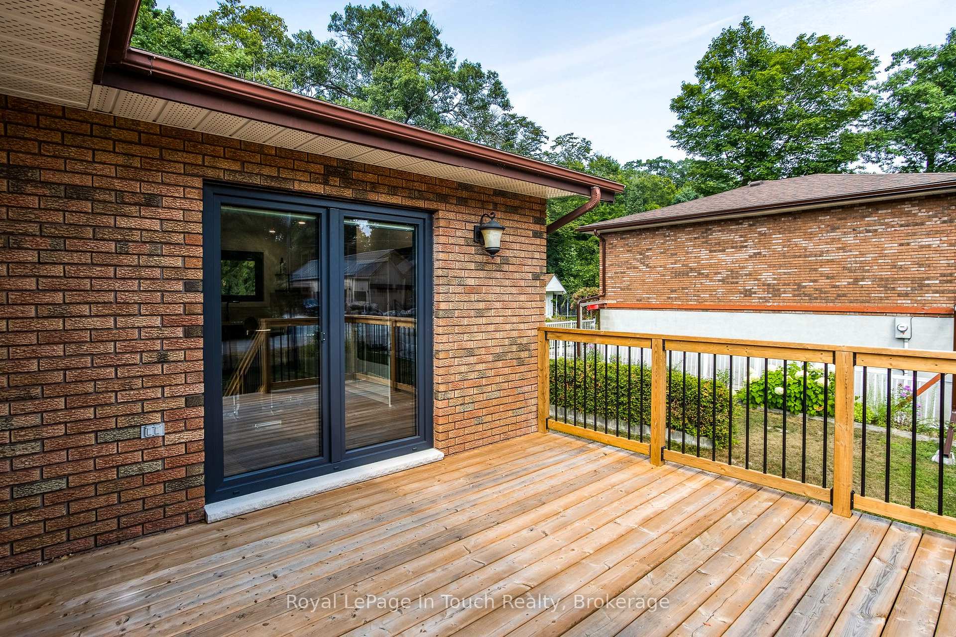 Photo 38 of 26 Glen Cedar Drive, Tiny, Rural Tiny — HOMEH