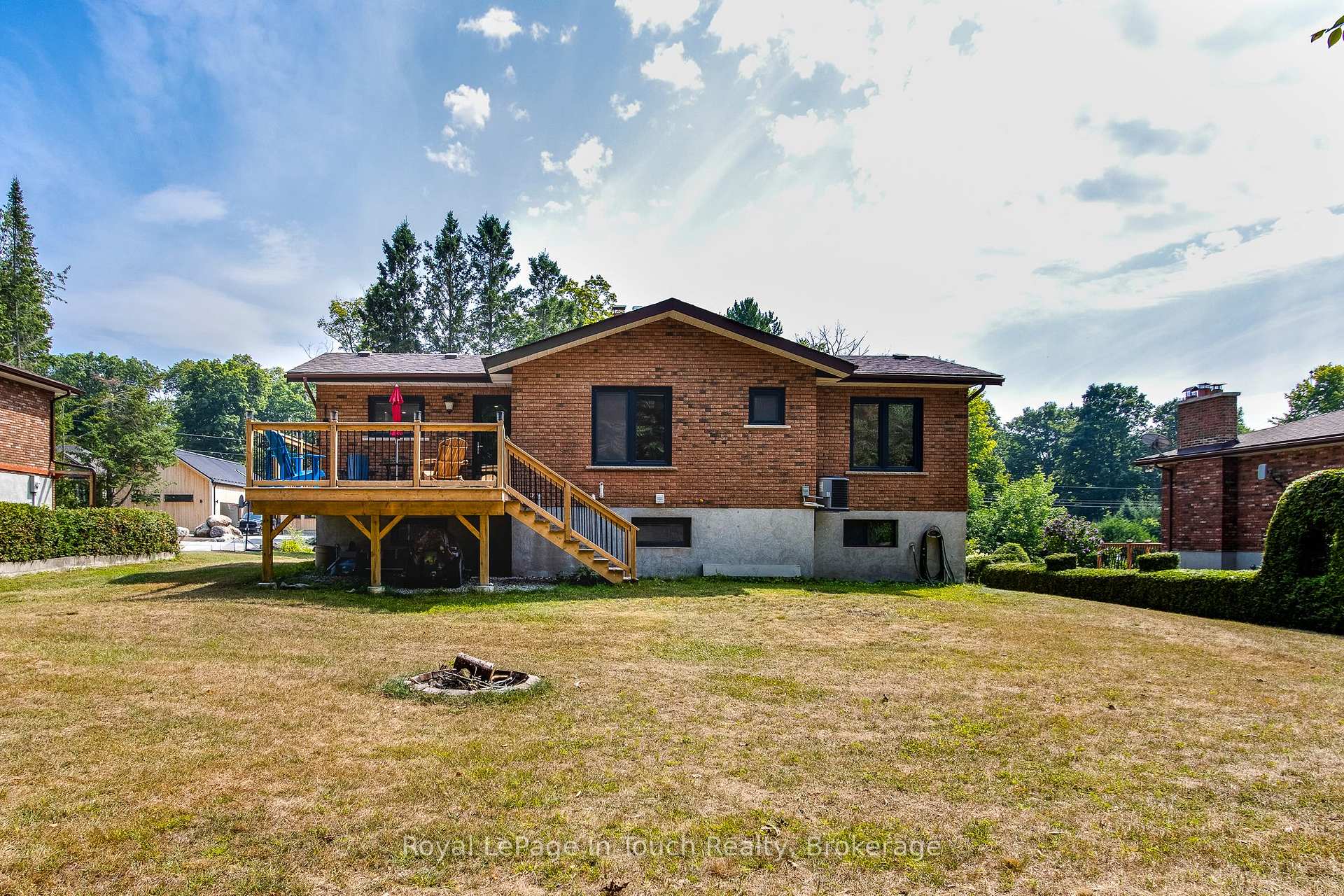 Photo 42 of 26 Glen Cedar Drive, Tiny, Rural Tiny — HOMEH