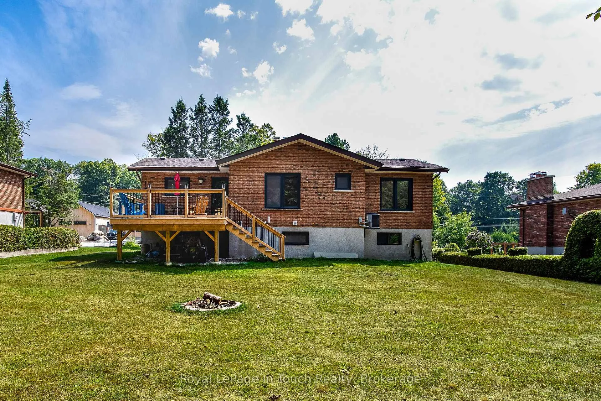 Photo 43 of 26 Glen Cedar Drive, Tiny, Rural Tiny — HOMEH