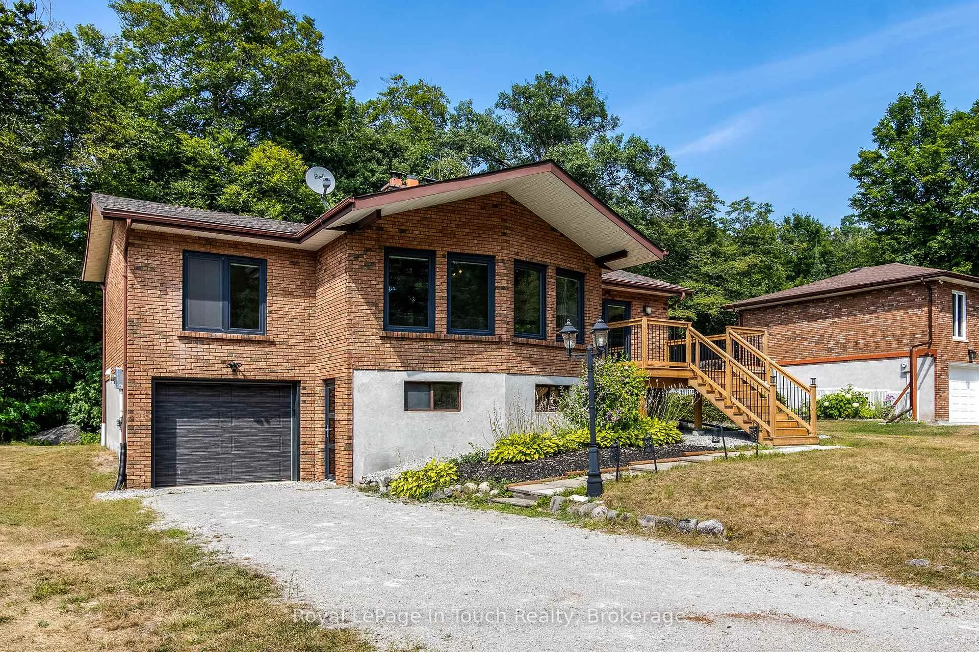 Photo 53 of 26 Glen Cedar Drive, Tiny, Rural Tiny — HOMEH