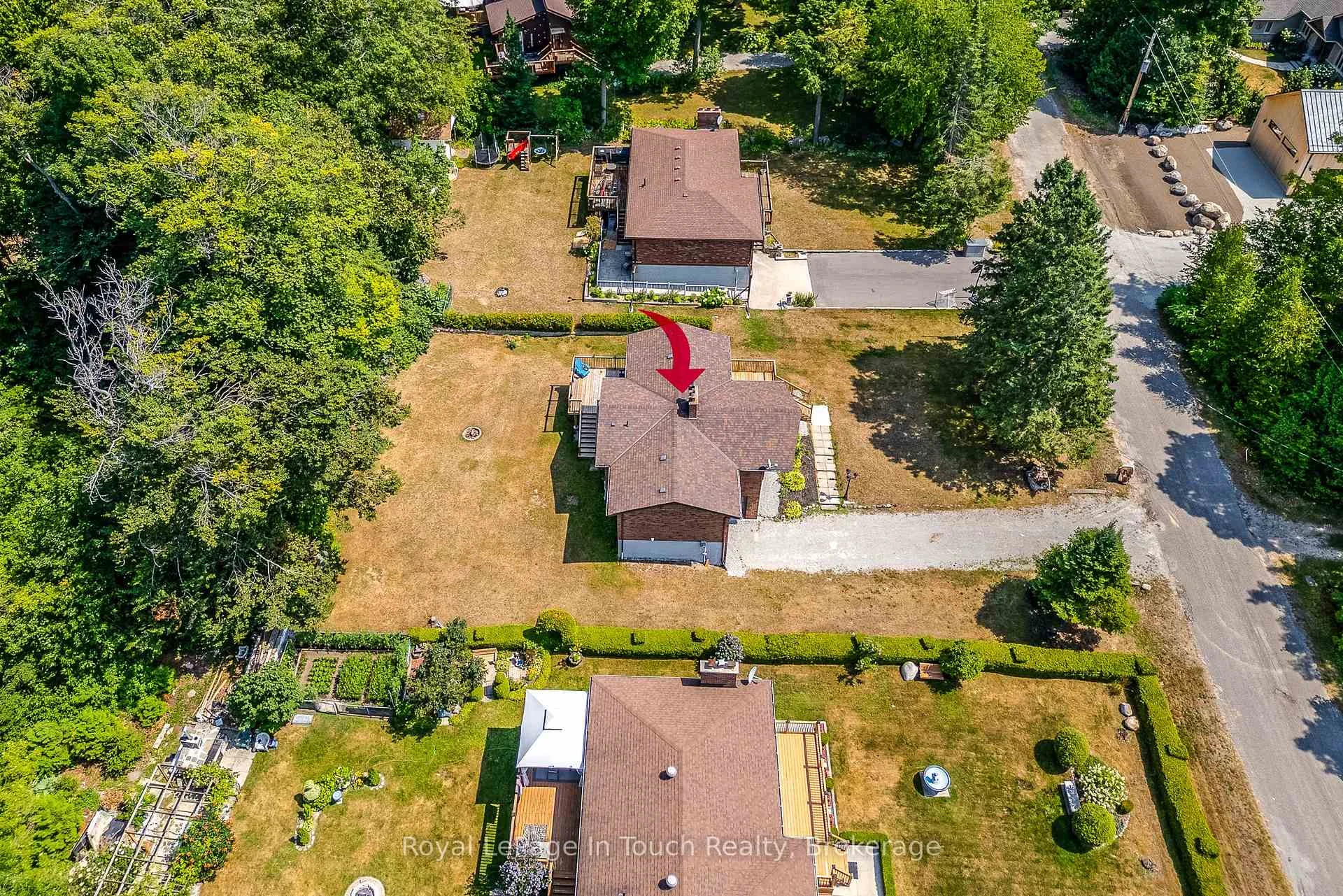 Photo 58 of 26 Glen Cedar Drive, Tiny, Rural Tiny — HOMEH