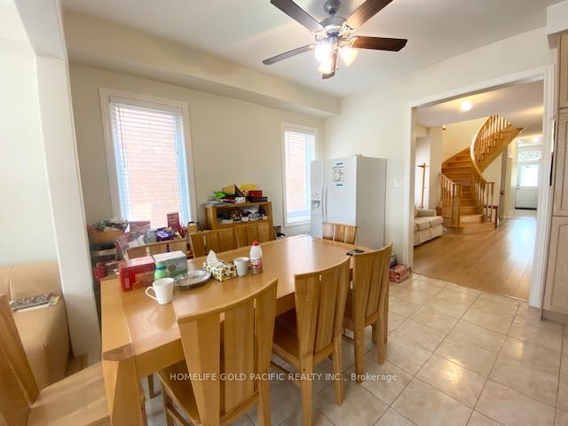 Photo 11 of 81 Beckett Avenue, Markham, Berczy — HOMEH