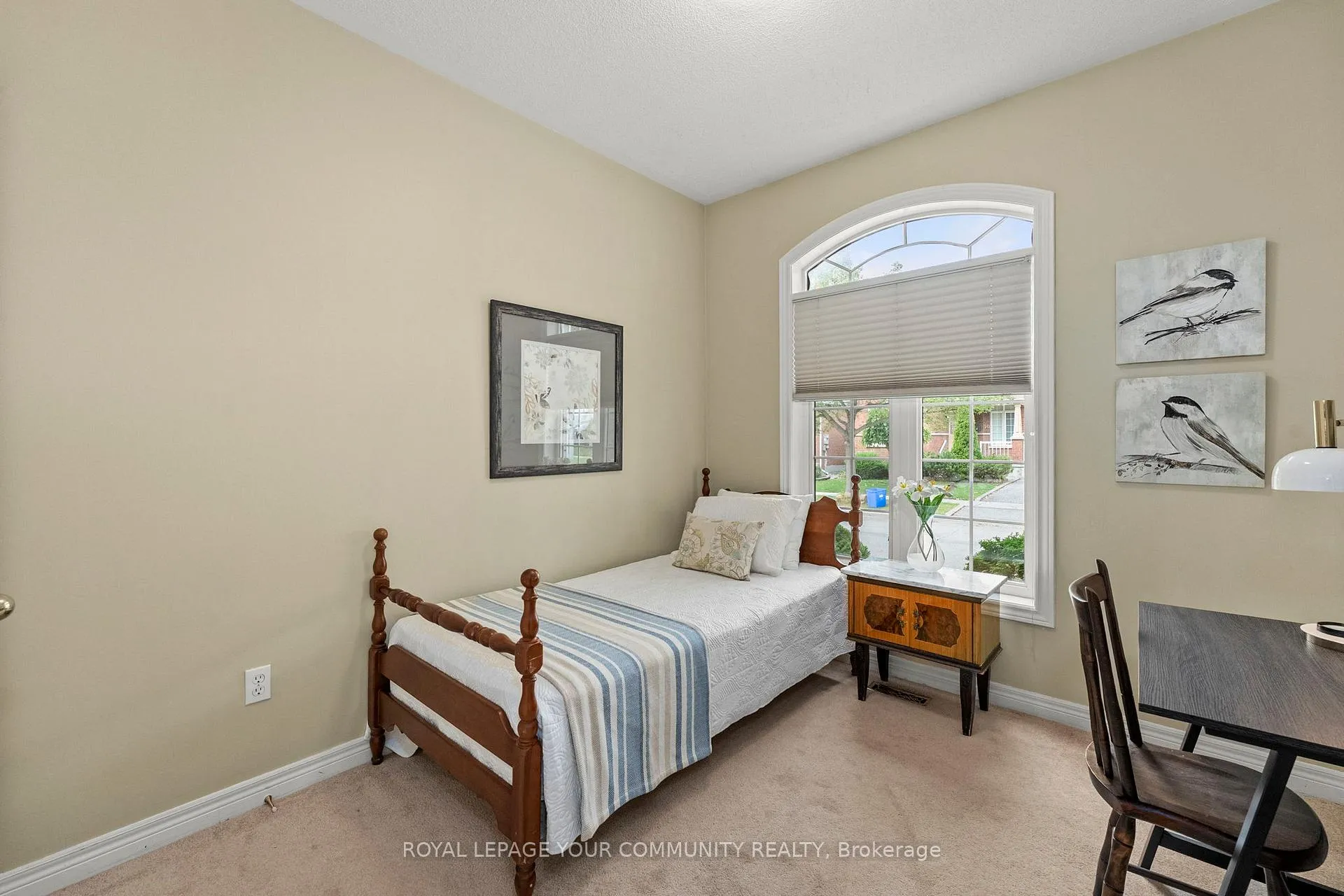 Photo 18 of 29 Cliveden Place, Markham, Berczy — HOMEH