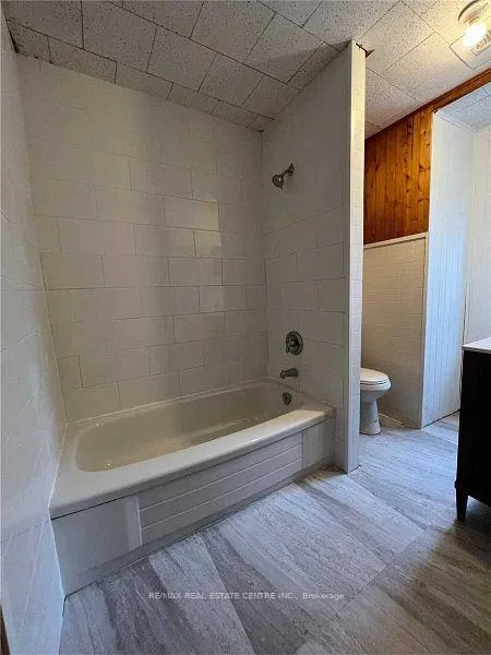 Photo 15 of 18 Redwood Drive, Parry Sound — HOMEH