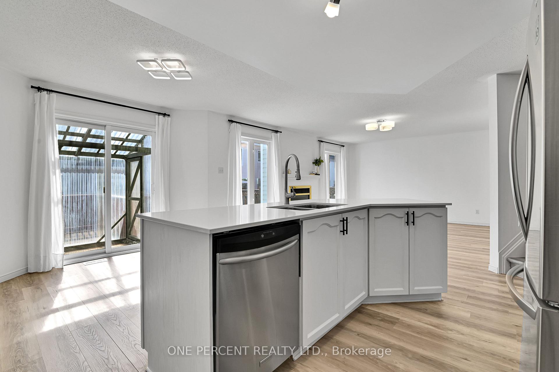 Photo 11 of 3356 McCarthy Road, Ottawa, Hunt Club — HOMEH