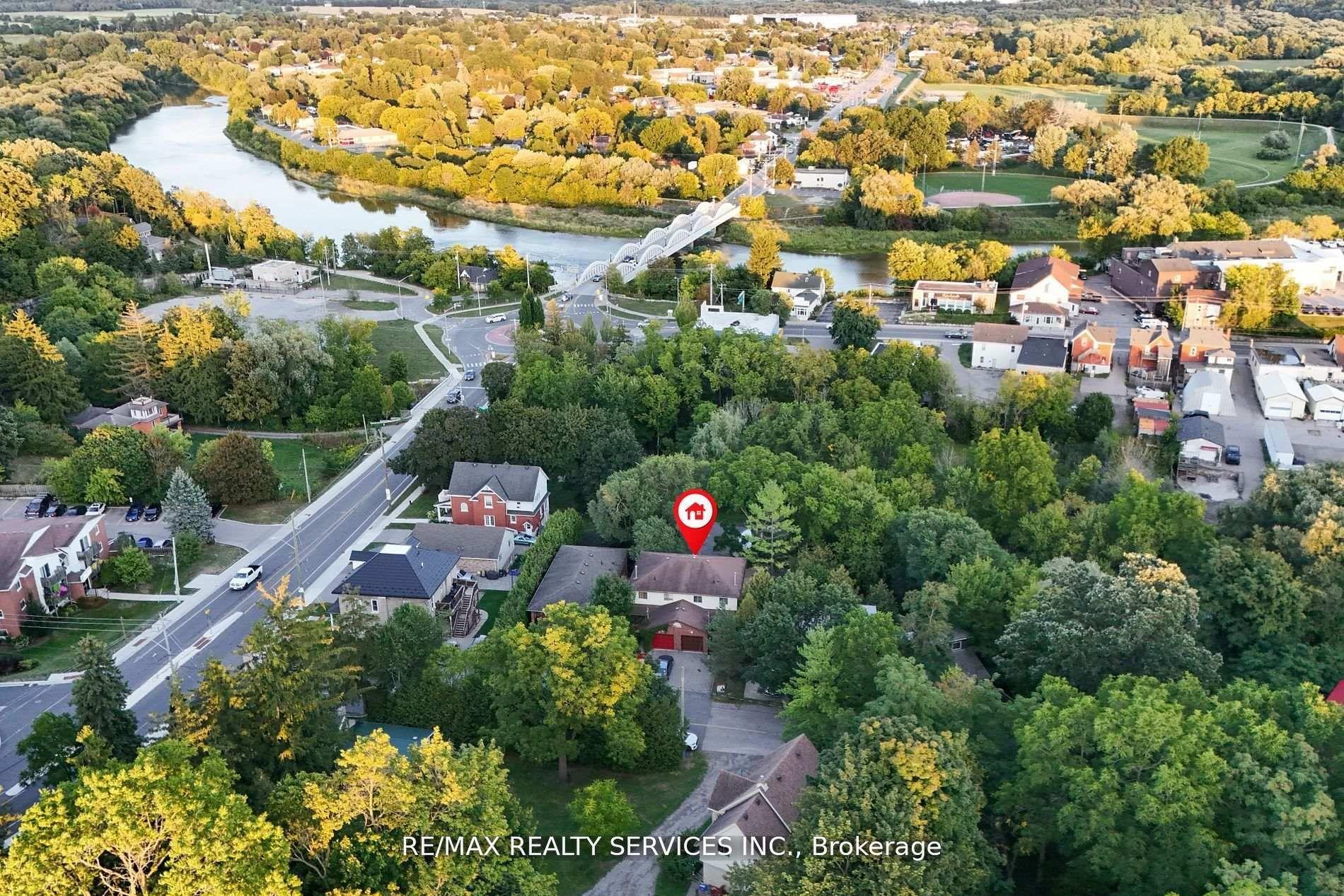 Photo 42 of 26 Woolwich Street, Kitchener — HOMEH