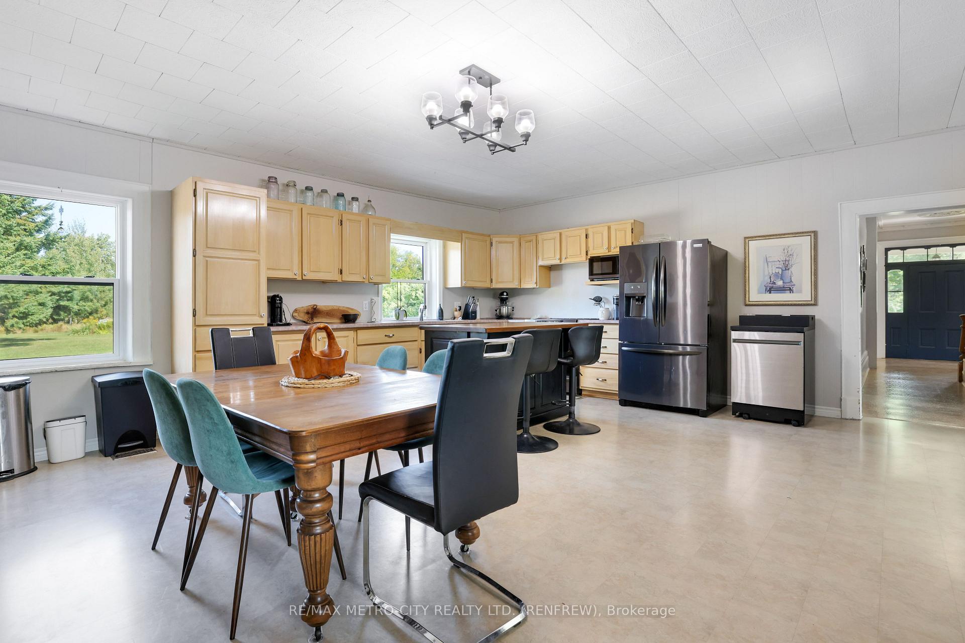 Photo 11 of 620 A Yantha Road, Horton, Horton Twp — HOMEH