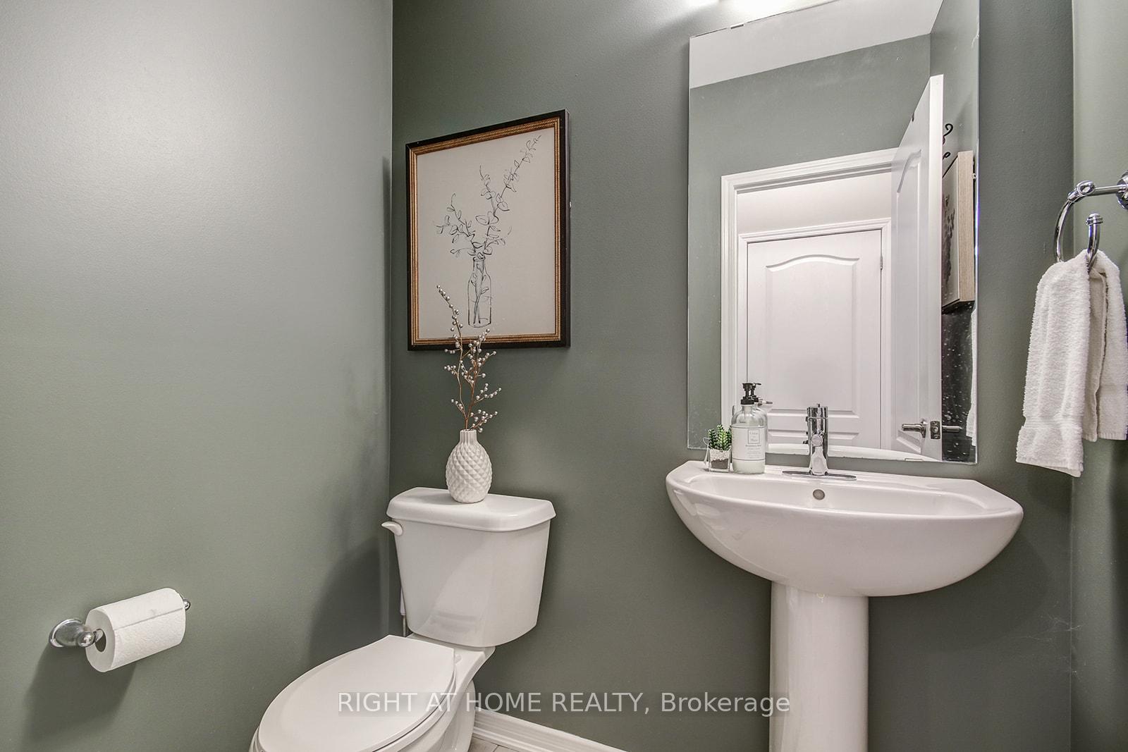 Photo 34 of 40 Mcwatters Street, Hamilton, Binbrook — HOMEH