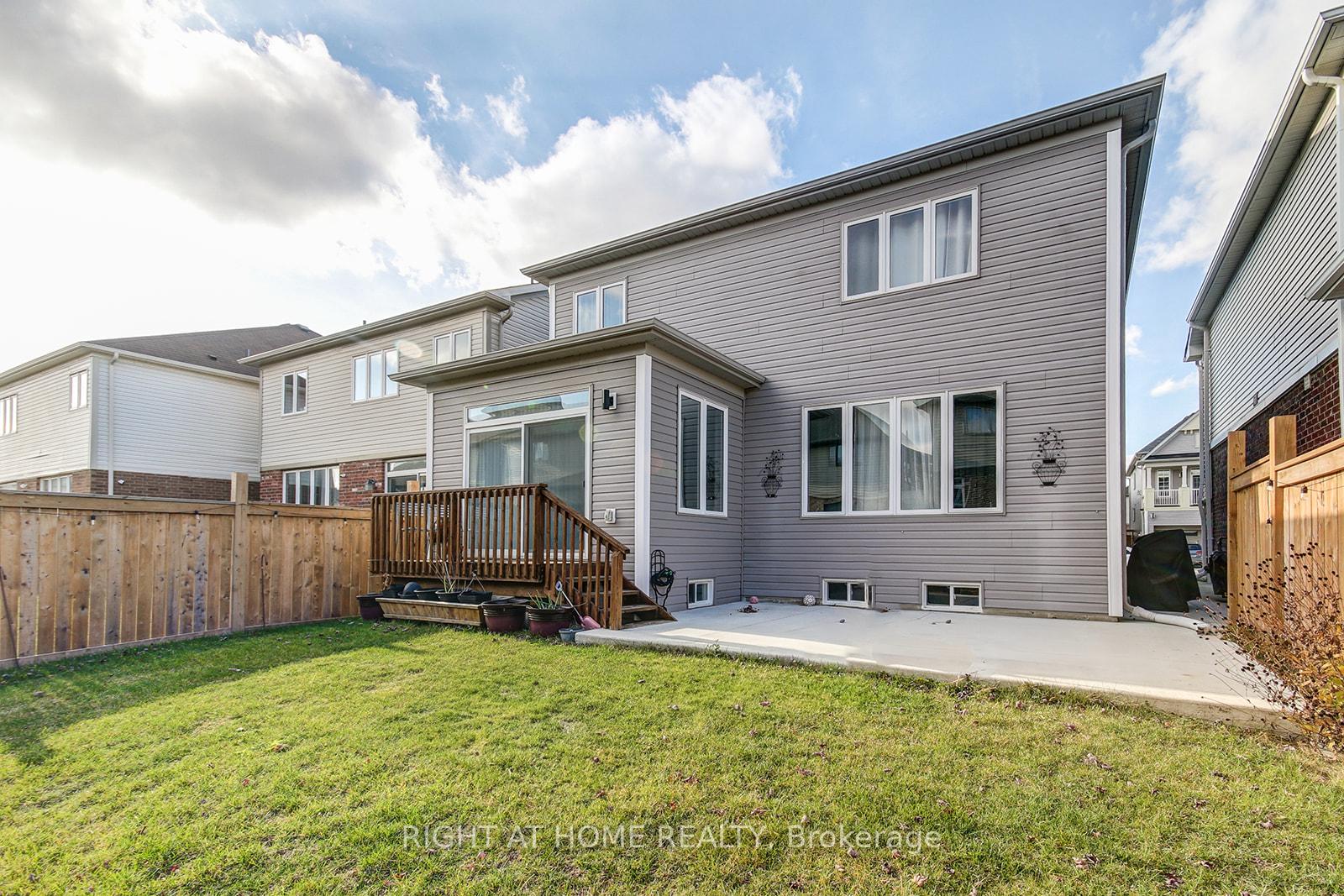 Photo 42 of 40 Mcwatters Street, Hamilton, Binbrook — HOMEH