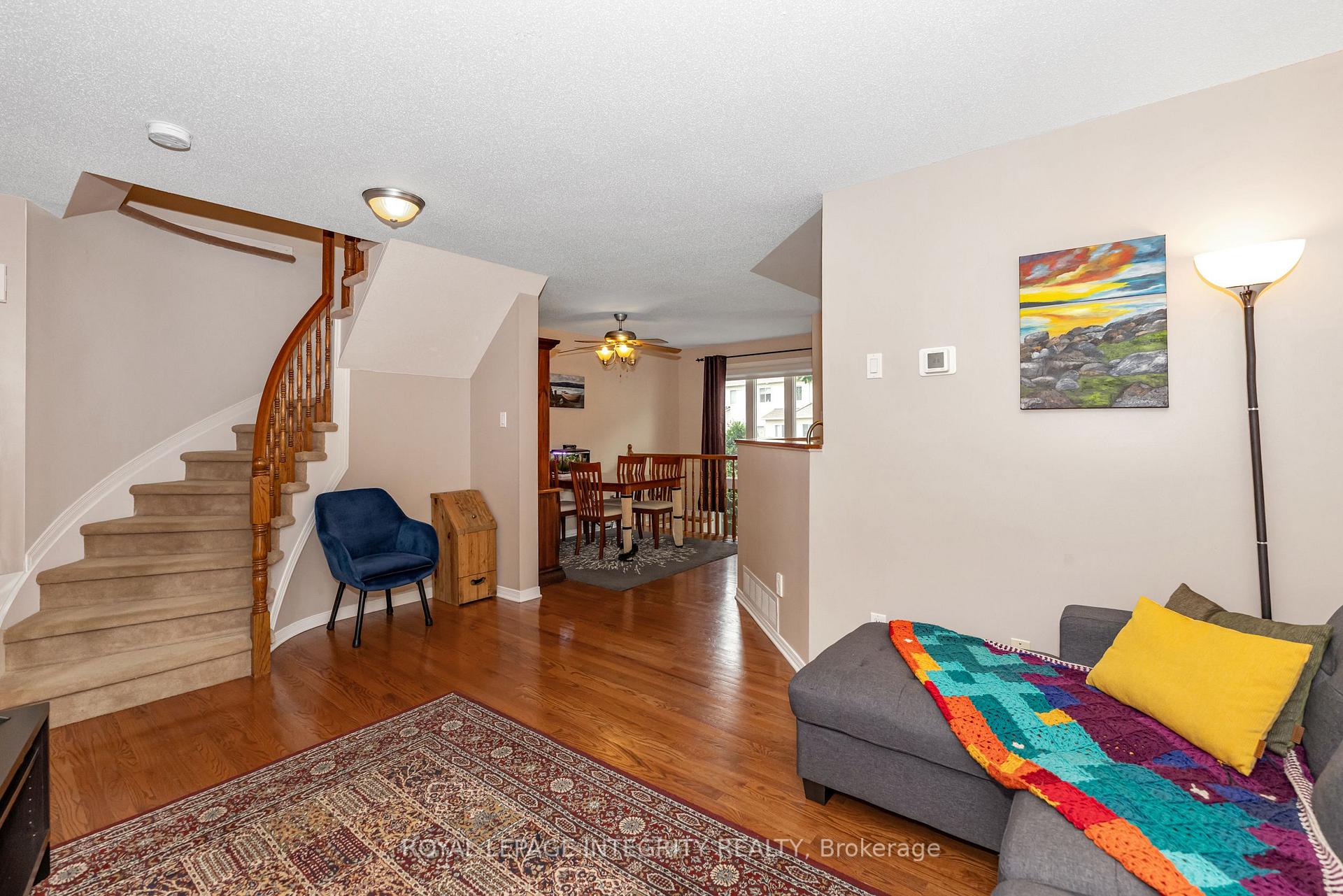 Photo 9 of 25 Drumso Street, Ottawa, Hunt Club Park/Greenboro — HOMEH
