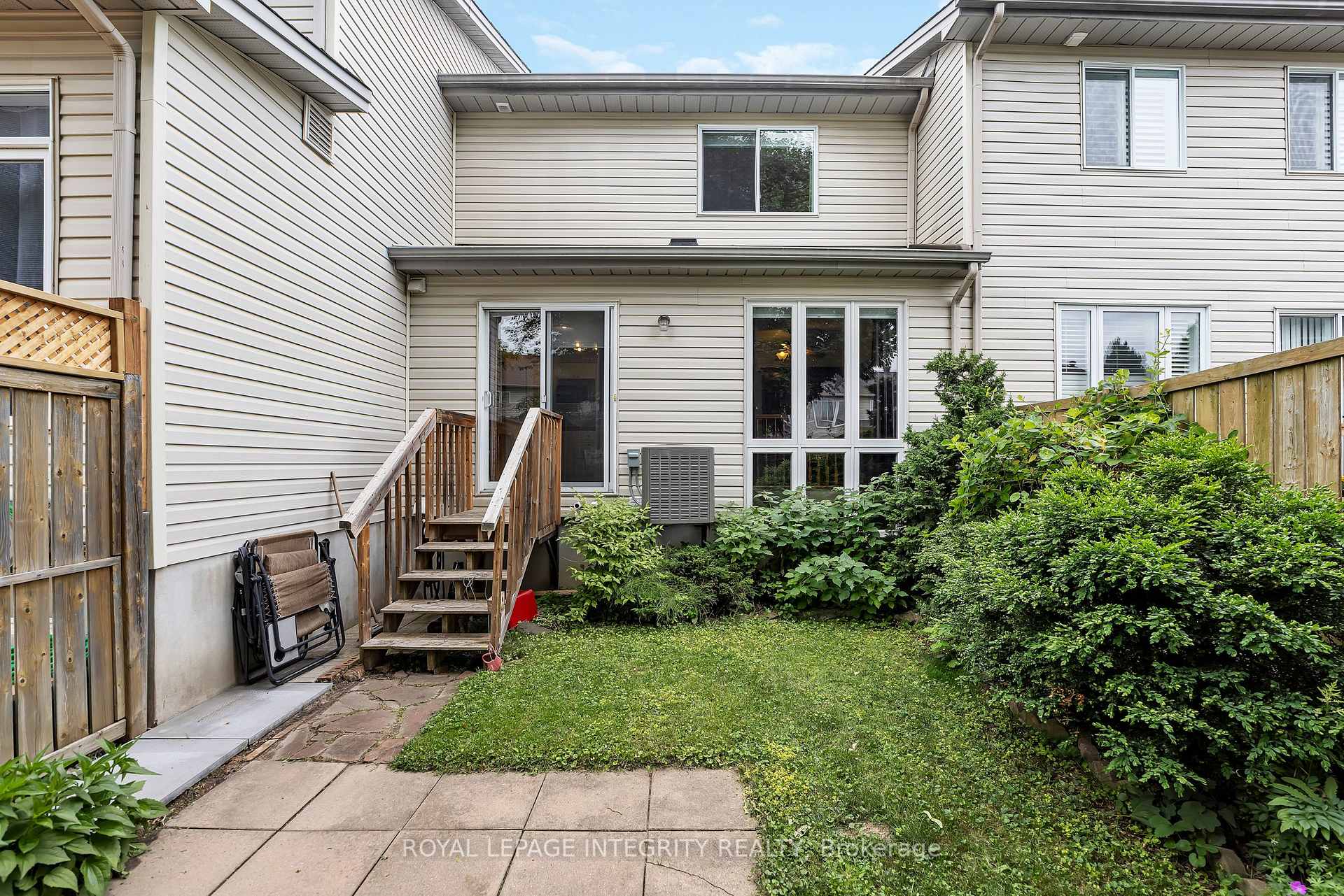 Photo 34 of 25 Drumso Street, Ottawa, Hunt Club Park/Greenboro — HOMEH