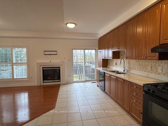 Photo 7 of 4 Blue Meadow Court, Markham, Box Grove — HOMEH