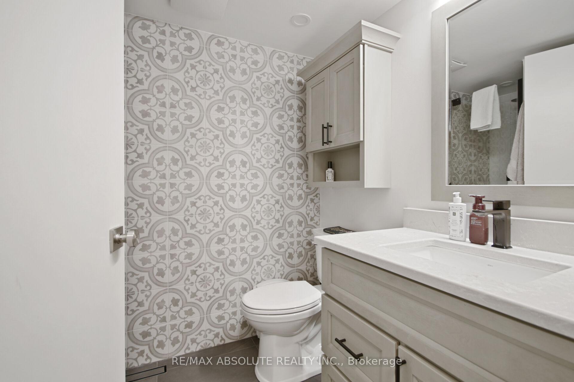 Photo 4 of 252 Bruyere Street, Ottawa, Lower Town — HOMEH
