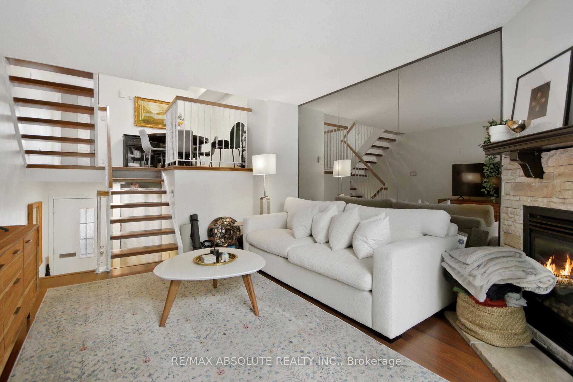 Photo 11 of 252 Bruyere Street, Ottawa, Lower Town — HOMEH