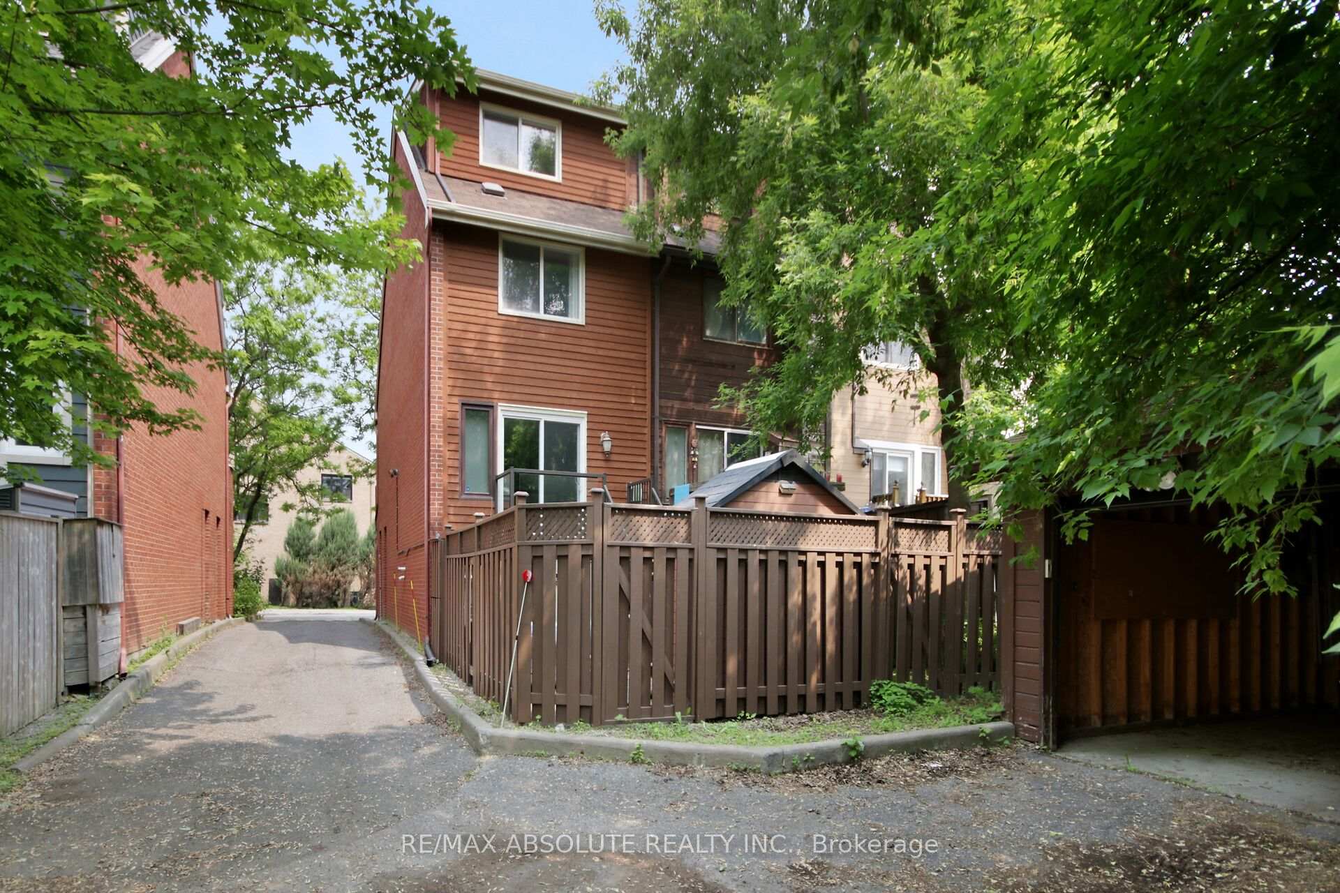 Photo 43 of 252 Bruyere Street, Ottawa, Lower Town — HOMEH