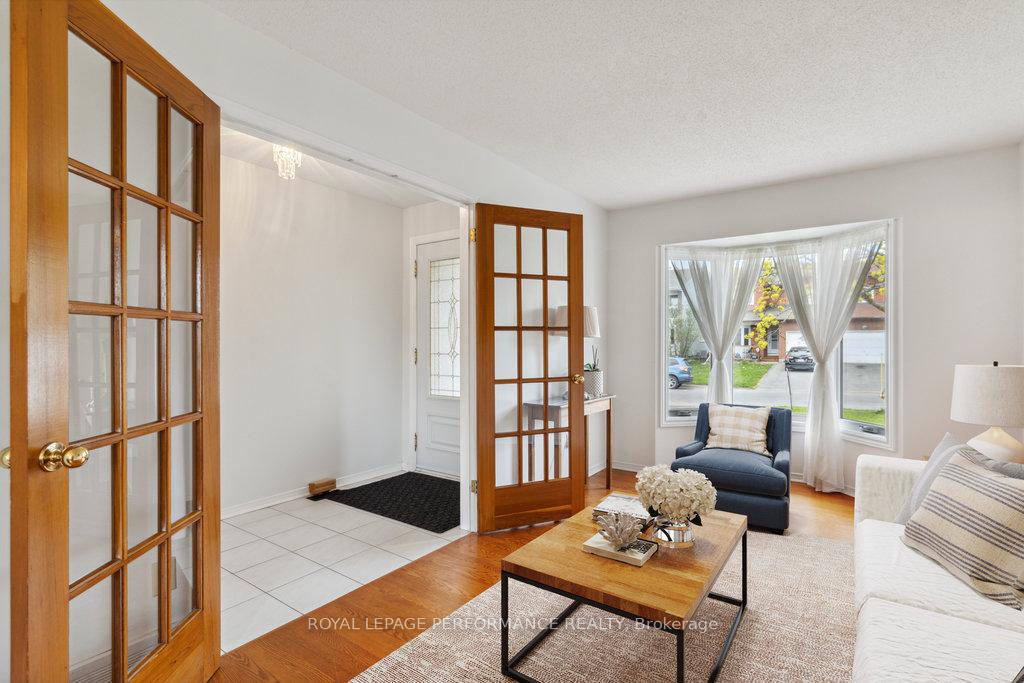 Photo 12 of 3453 Wyman Crescent, Ottawa, Windsor Park Village — HOMEH