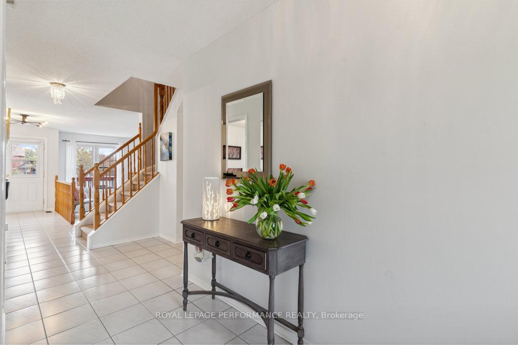Photo 14 of 3453 Wyman Crescent, Ottawa, Windsor Park Village — HOMEH