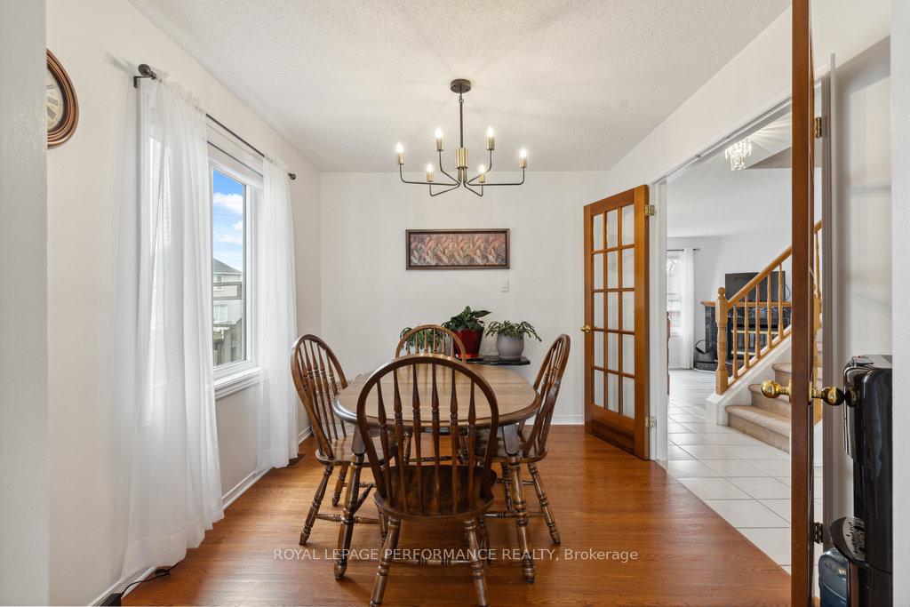 Photo 15 of 3453 Wyman Crescent, Ottawa, Windsor Park Village — HOMEH