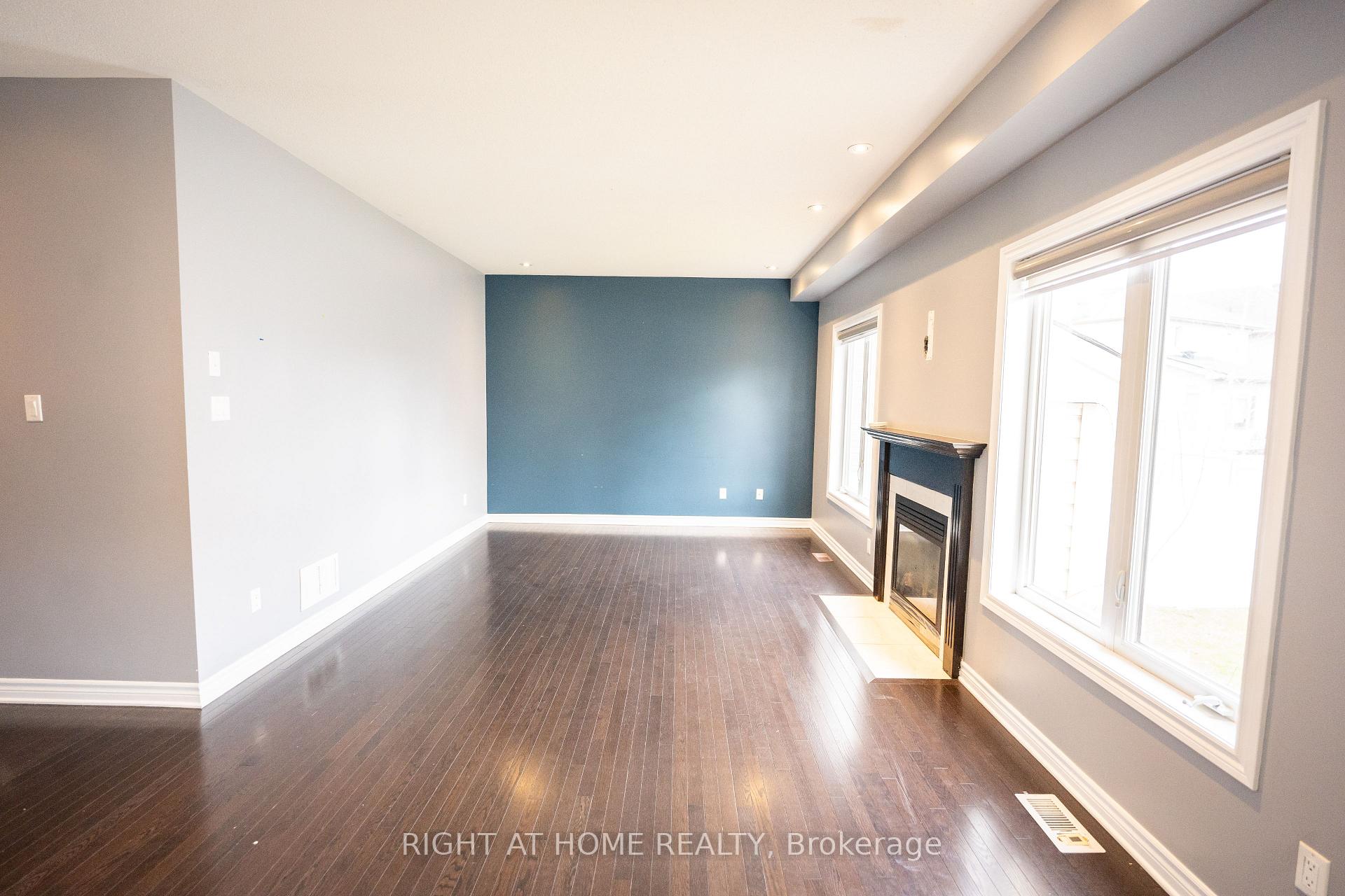 Photo 6 of 229 Kiwanis Court, Ottawa, Hunt Club Park/Greenboro — HOMEH