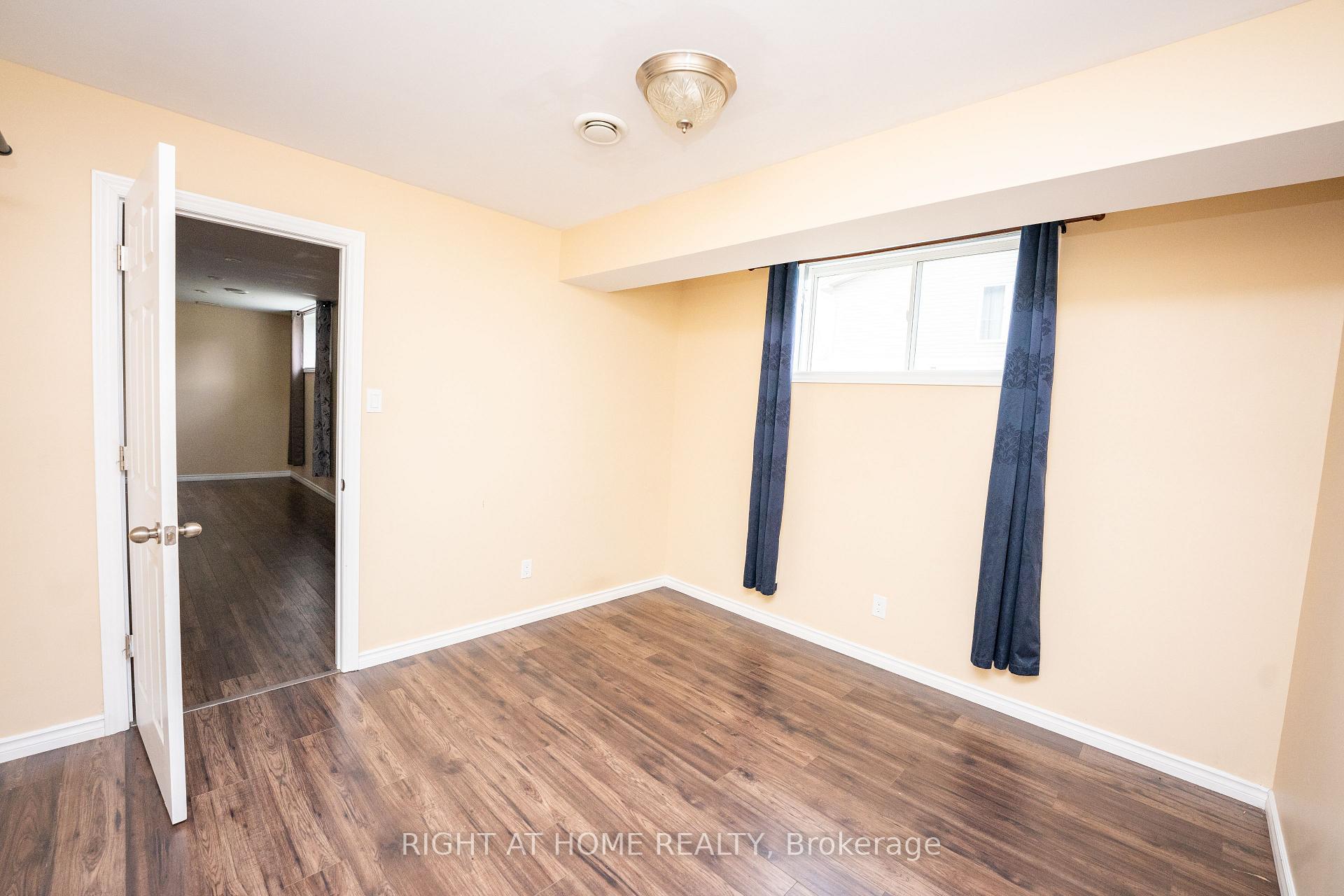 Photo 30 of 229 Kiwanis Court, Ottawa, Hunt Club Park/Greenboro — HOMEH