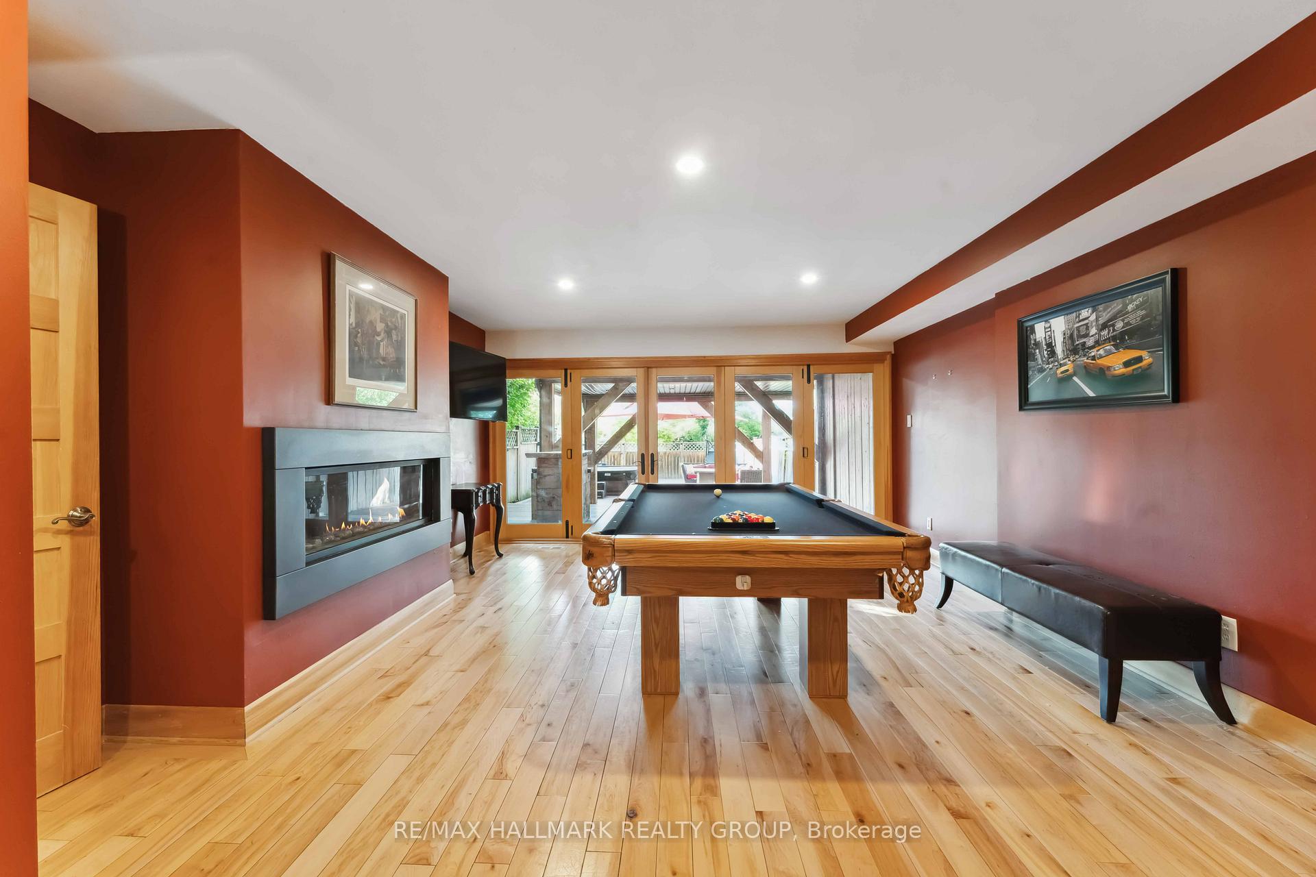 Photo 6 of 39 Robinson Avenue, Ottawa, Sandy Hill — HOMEH