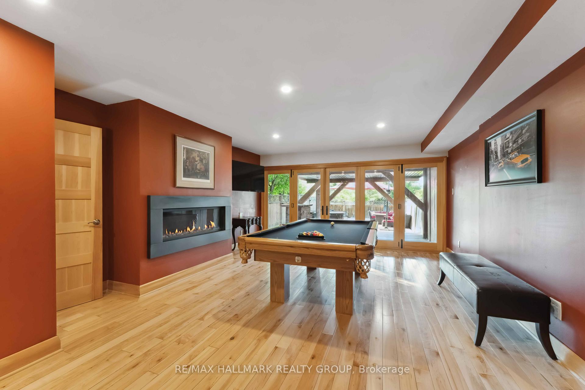 Photo 7 of 39 Robinson Avenue, Ottawa, Sandy Hill — HOMEH