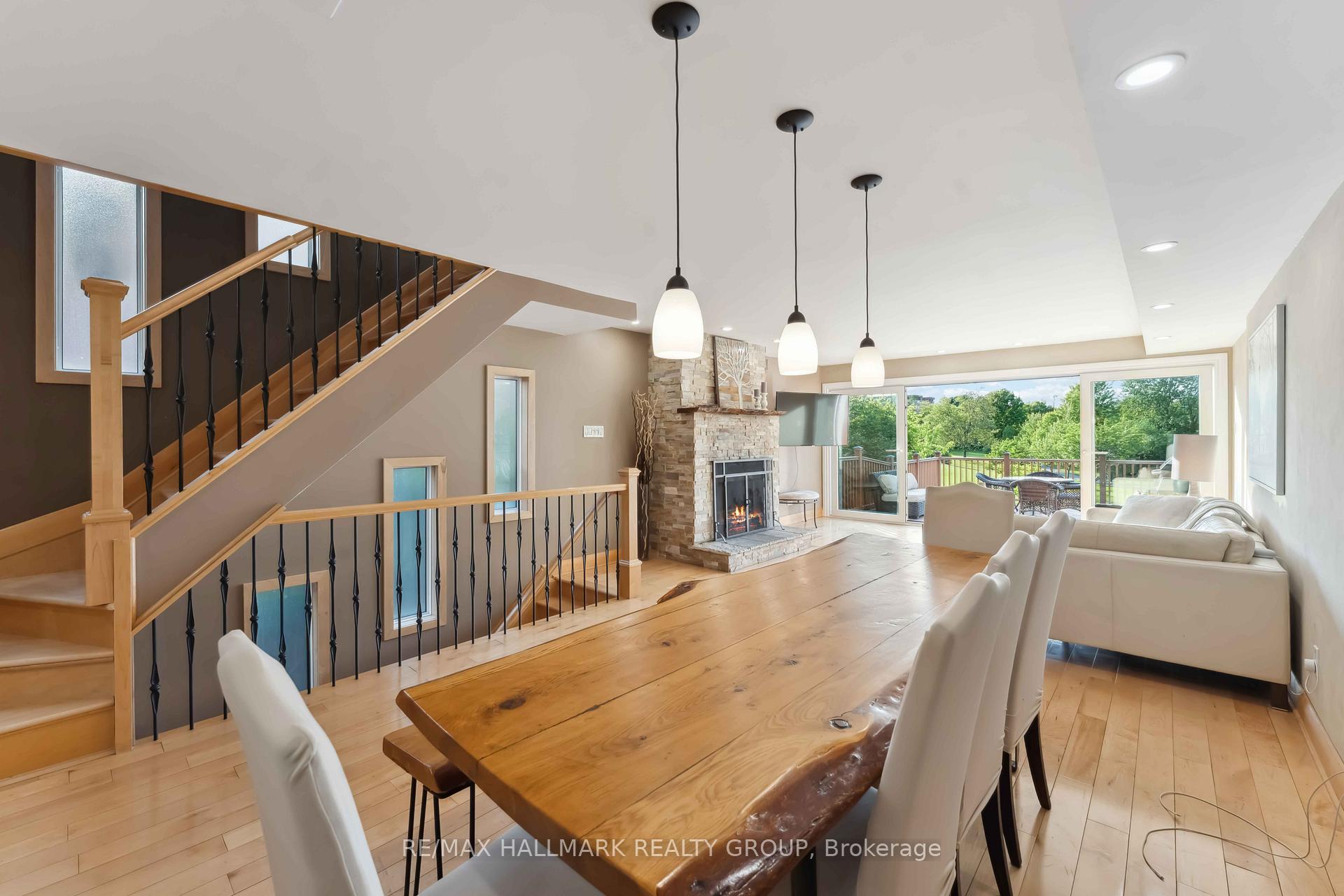 Photo 16 of 39 Robinson Avenue, Ottawa, Sandy Hill — HOMEH