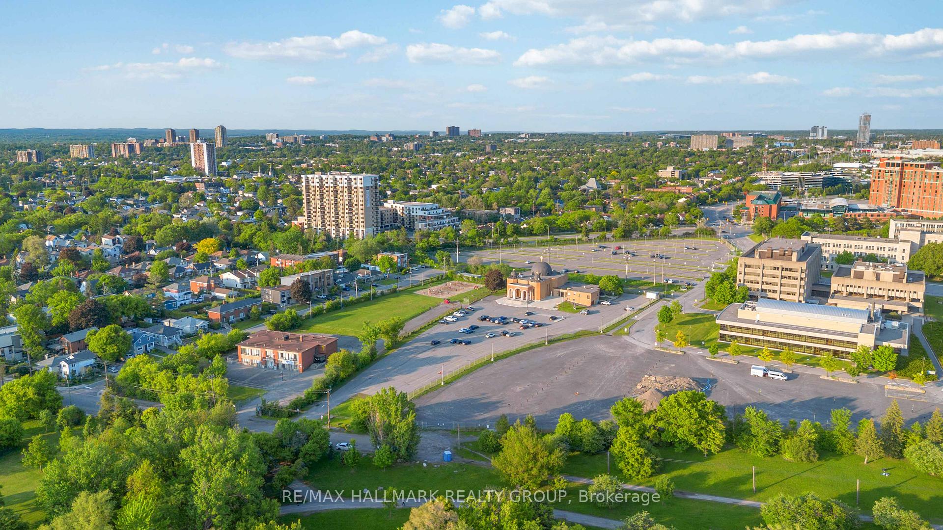 Photo 46 of 39 Robinson Avenue, Ottawa, Sandy Hill — HOMEH