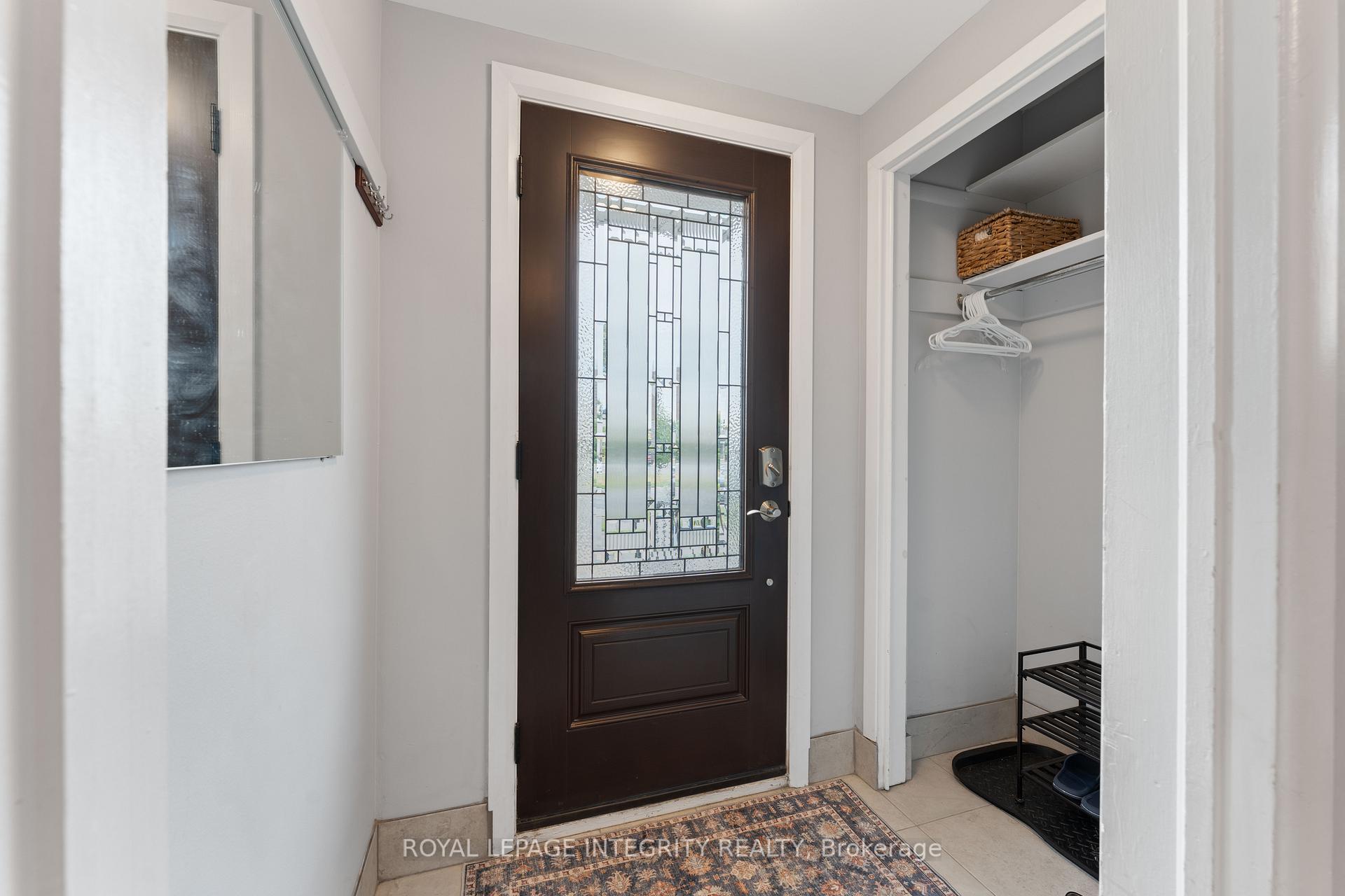 Photo 7 of 2650 Alta Vista Drive, Ottawa, Ridgemont — HOMEH