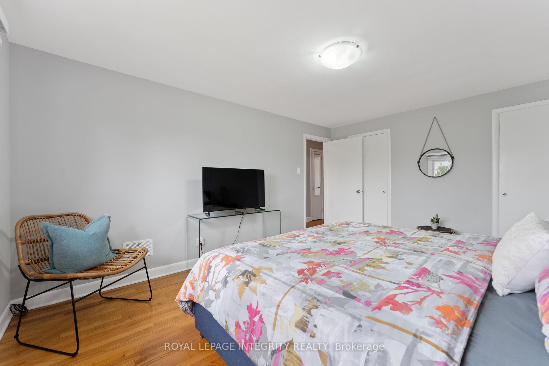 Photo 22 of 2650 Alta Vista Drive, Ottawa, Ridgemont — HOMEH