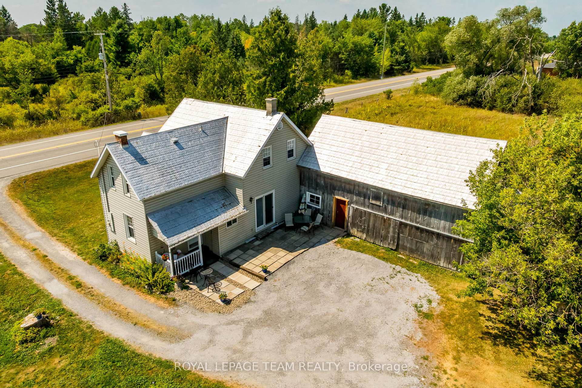 Photo 16 of 2106 Dunrobin Road, Ottawa, Kanata - Kanata (North East) — HOMEH