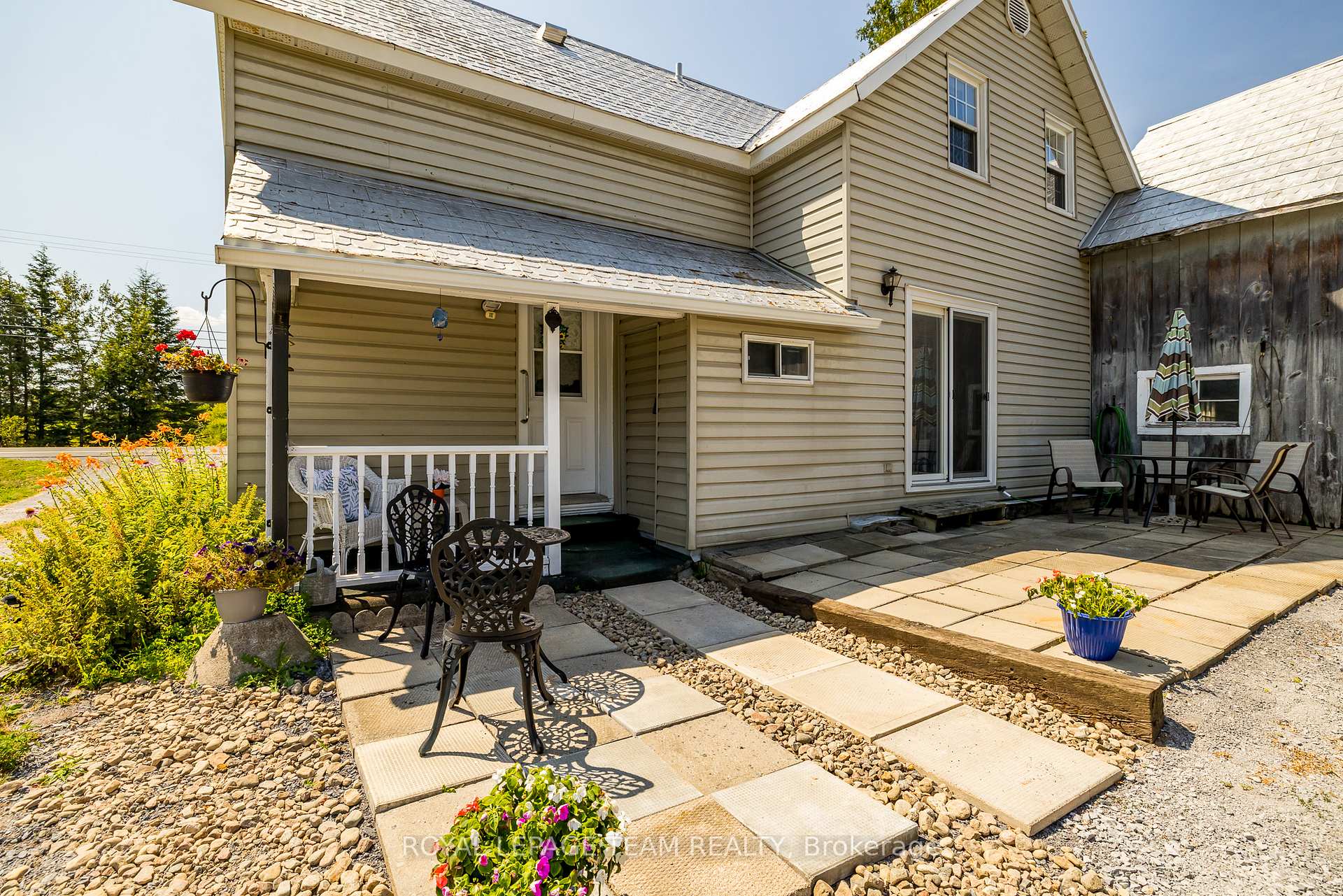Photo 20 of 2106 Dunrobin Road, Ottawa, Kanata - Kanata (North East) — HOMEH