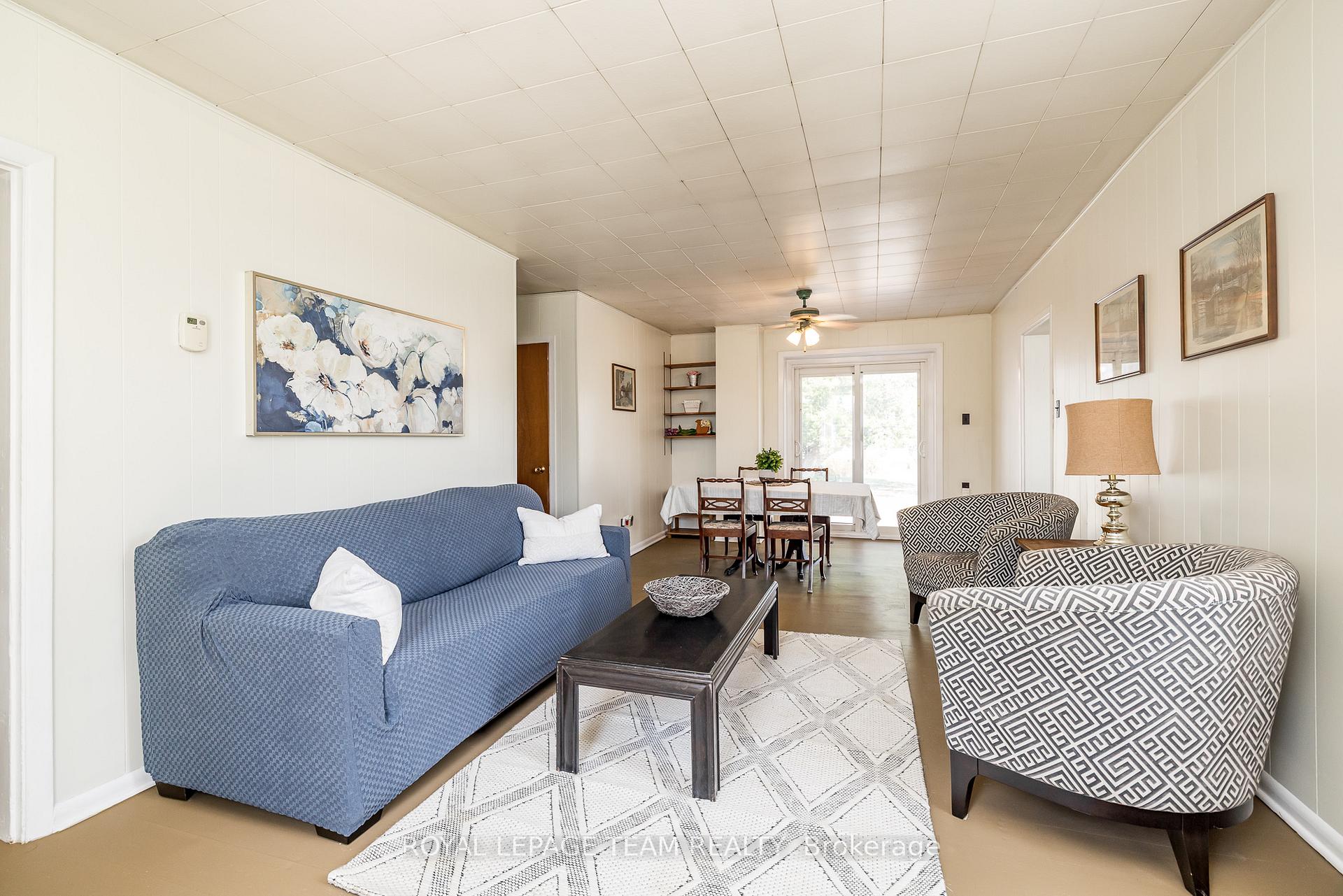Photo 21 of 2106 Dunrobin Road, Ottawa, Kanata - Kanata (North East) — HOMEH