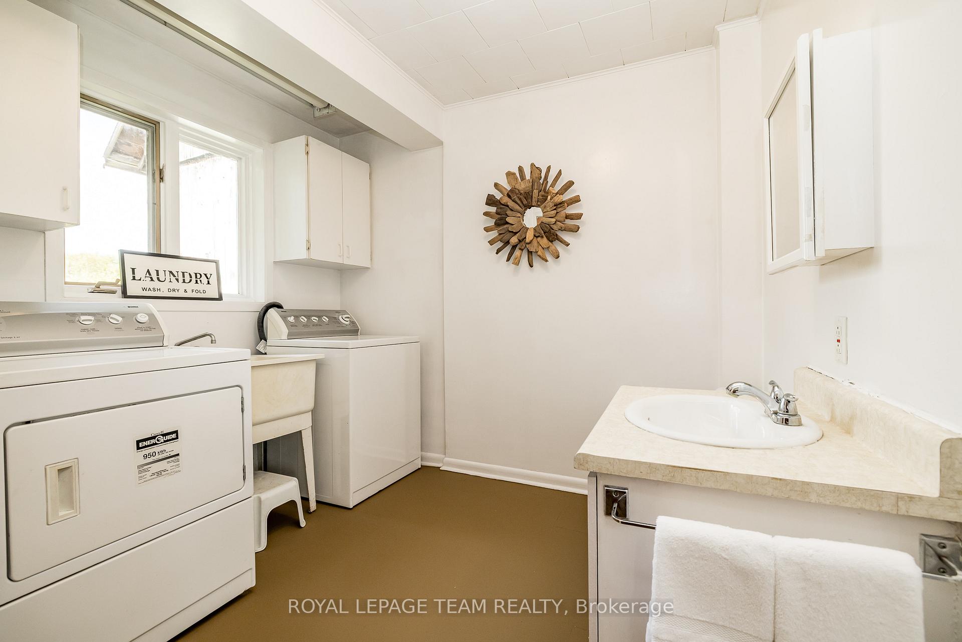 Photo 28 of 2106 Dunrobin Road, Ottawa, Kanata - Kanata (North East) — HOMEH