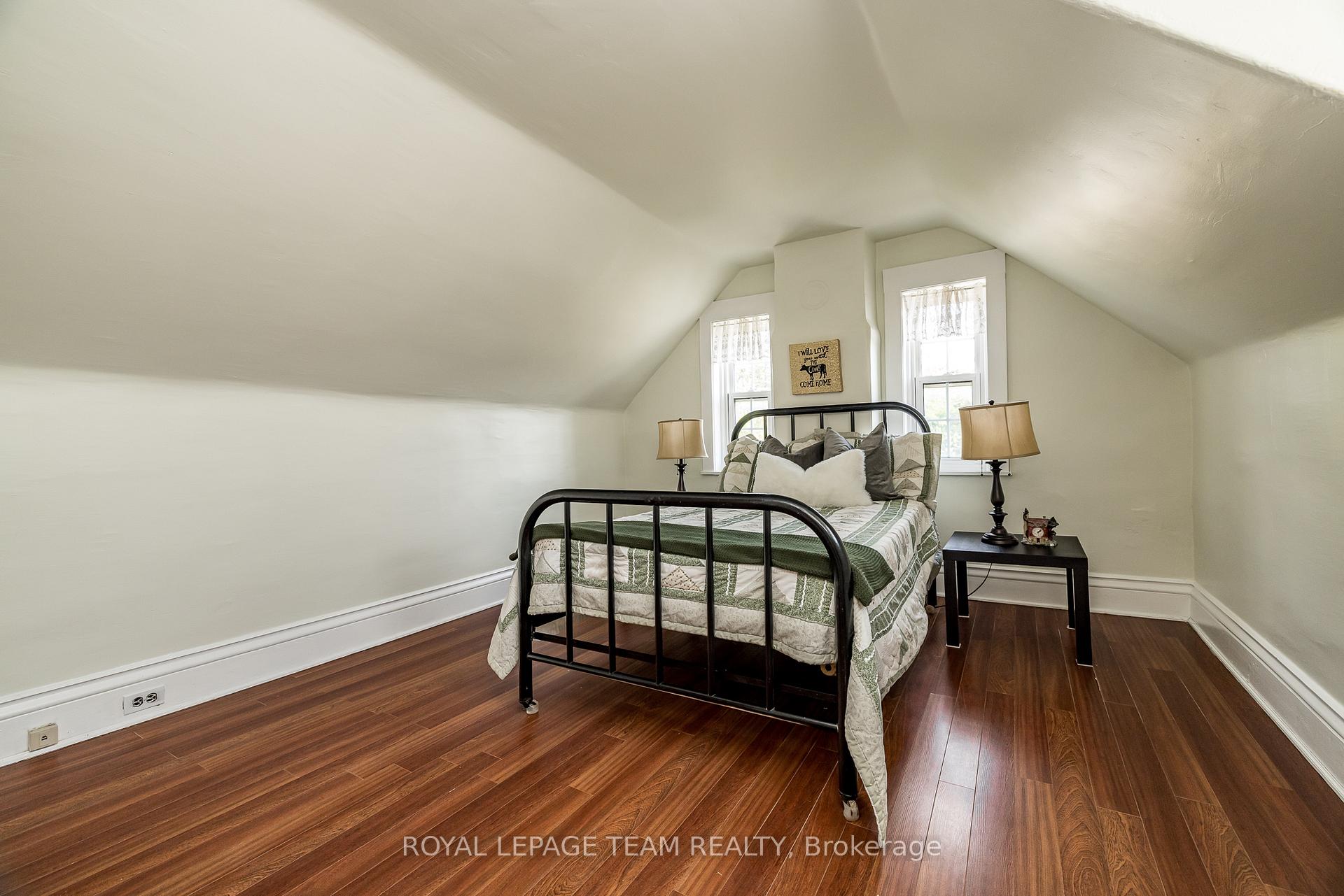 Photo 30 of 2106 Dunrobin Road, Ottawa, Kanata - Kanata (North East) — HOMEH