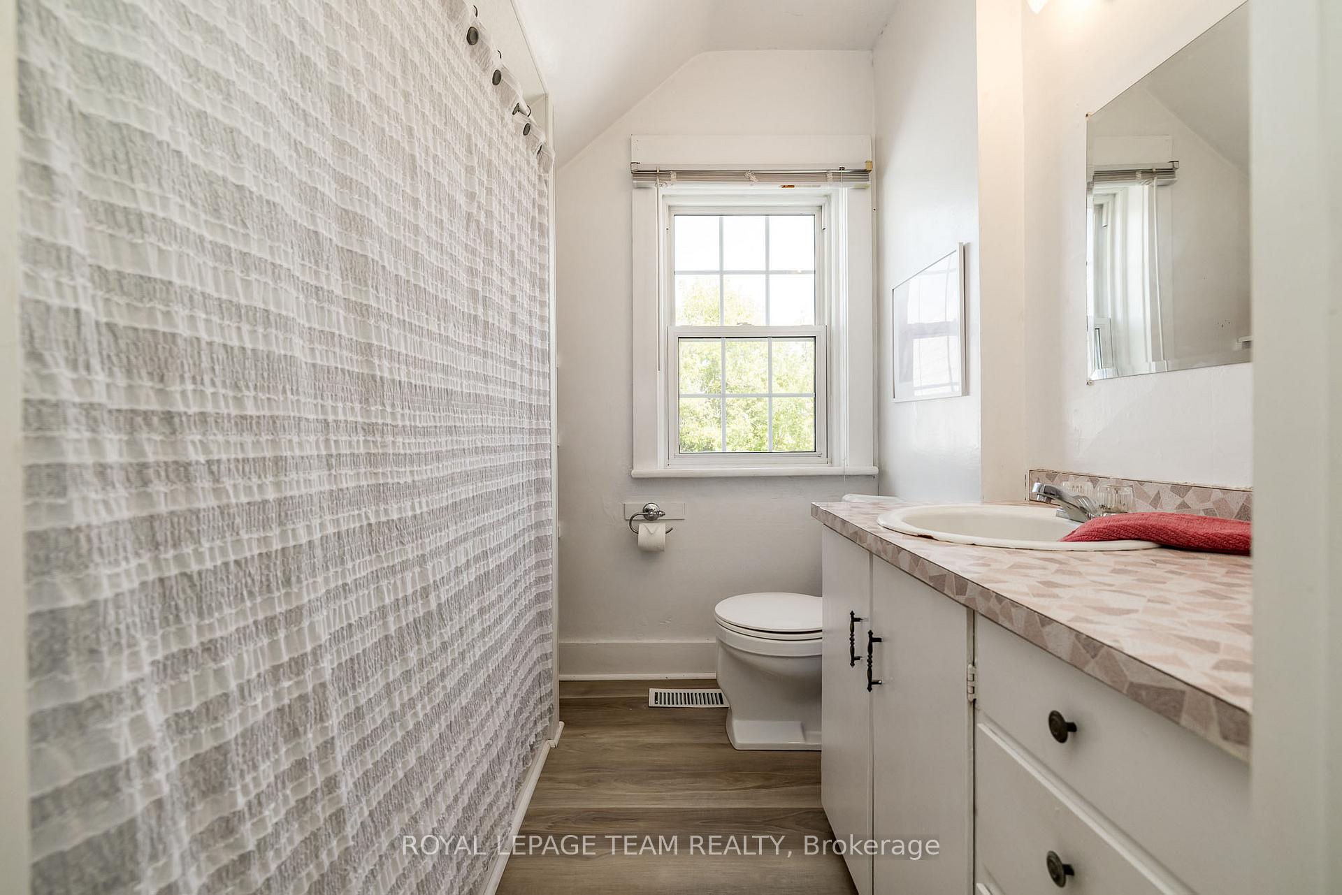 Photo 31 of 2106 Dunrobin Road, Ottawa, Kanata - Kanata (North East) — HOMEH
