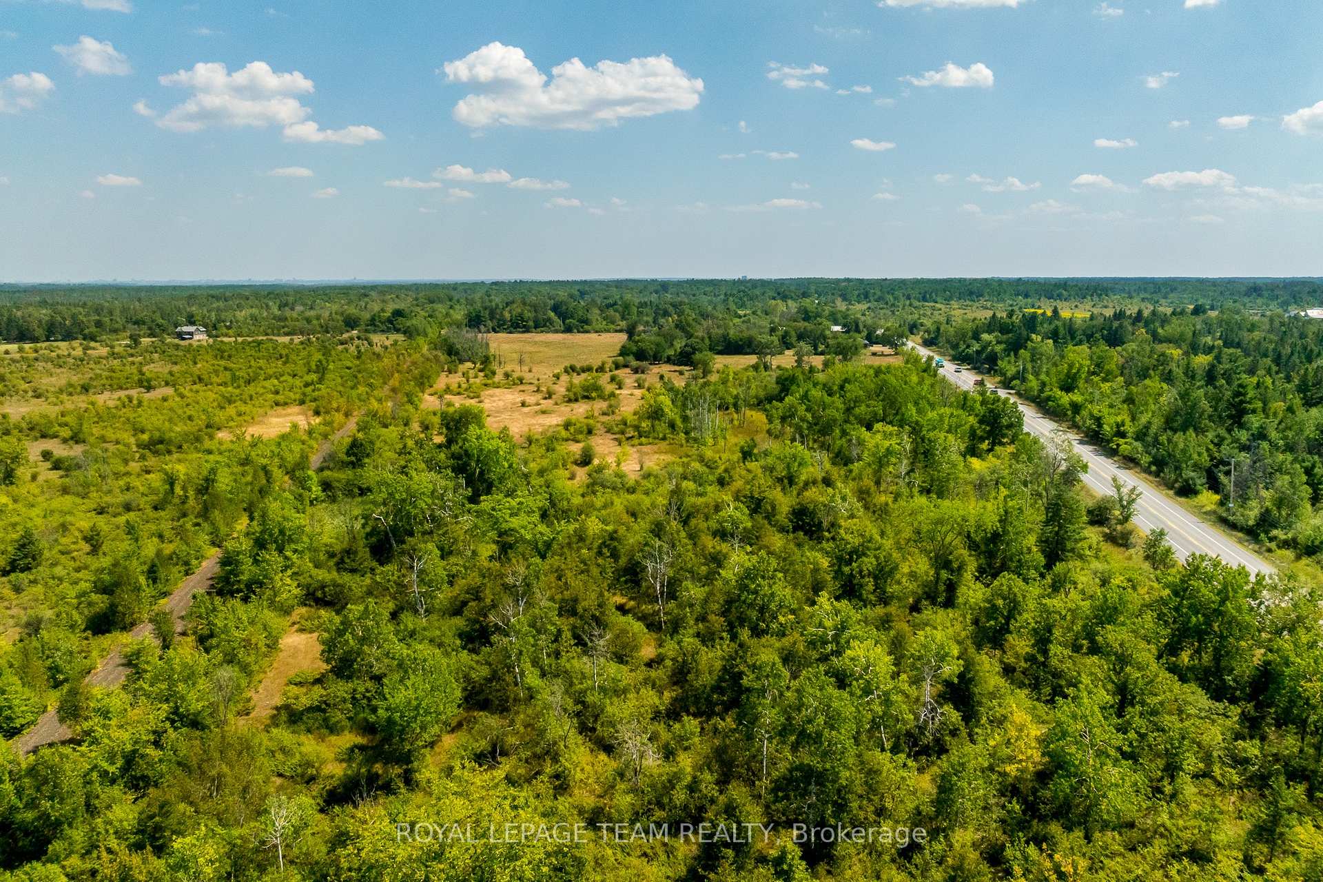 Photo 39 of 2106 Dunrobin Road, Ottawa, Kanata - Kanata (North East) — HOMEH