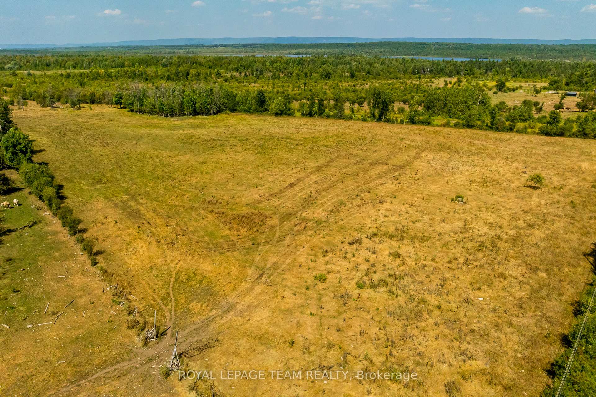 Photo 45 of 2106 Dunrobin Road, Ottawa, Kanata - Kanata (North East) — HOMEH