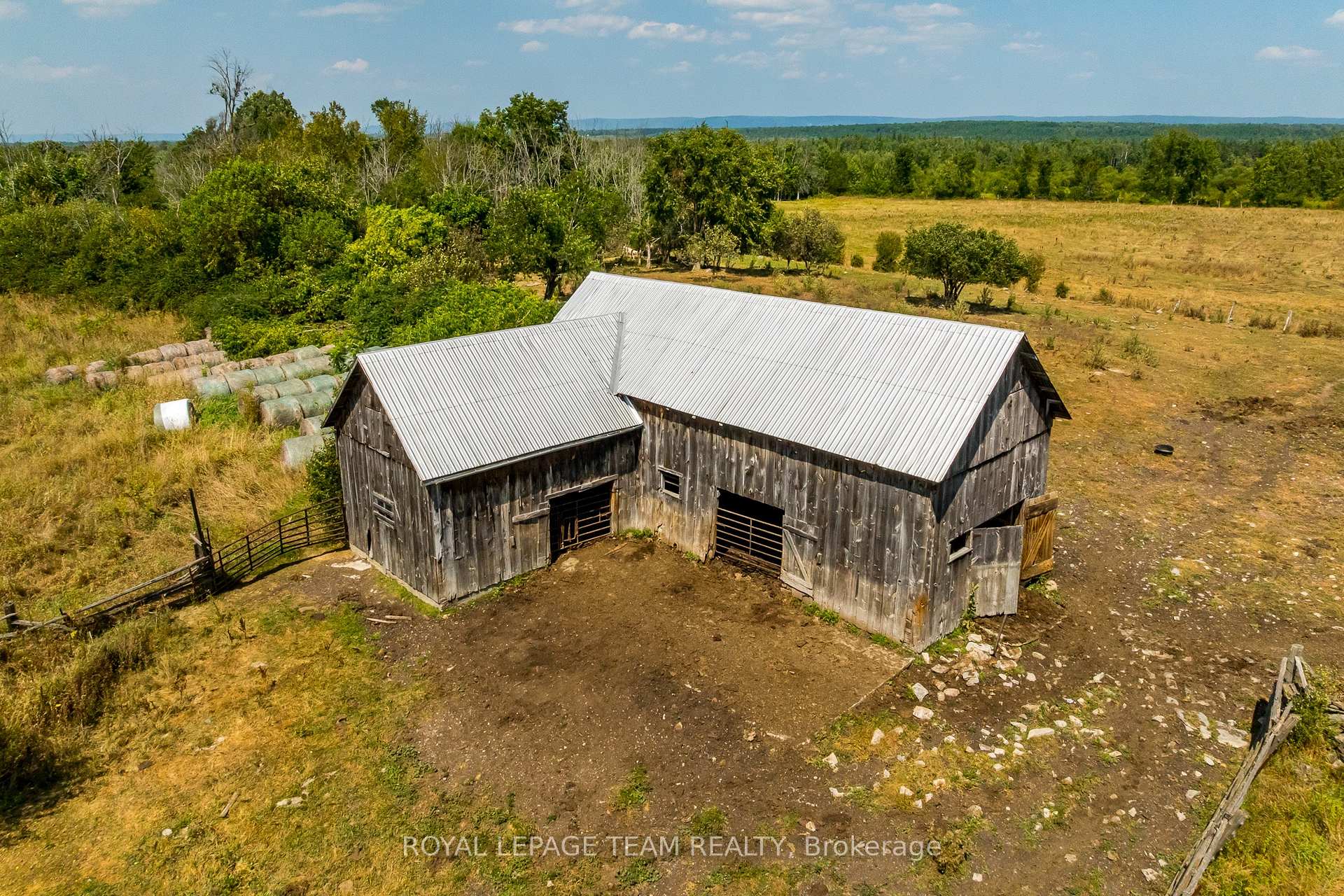 Photo 47 of 2106 Dunrobin Road, Ottawa, Kanata - Kanata (North East) — HOMEH