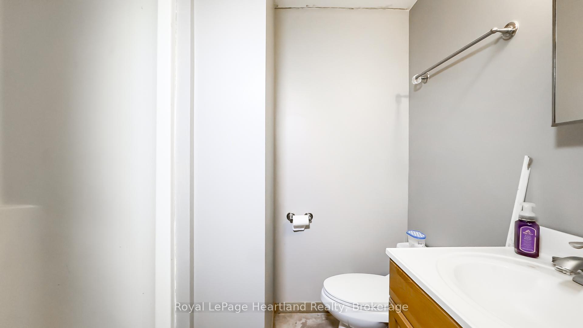 Photo 31 of 27 Toronto Boulevard, Huron East, Vanastra — HOMEH