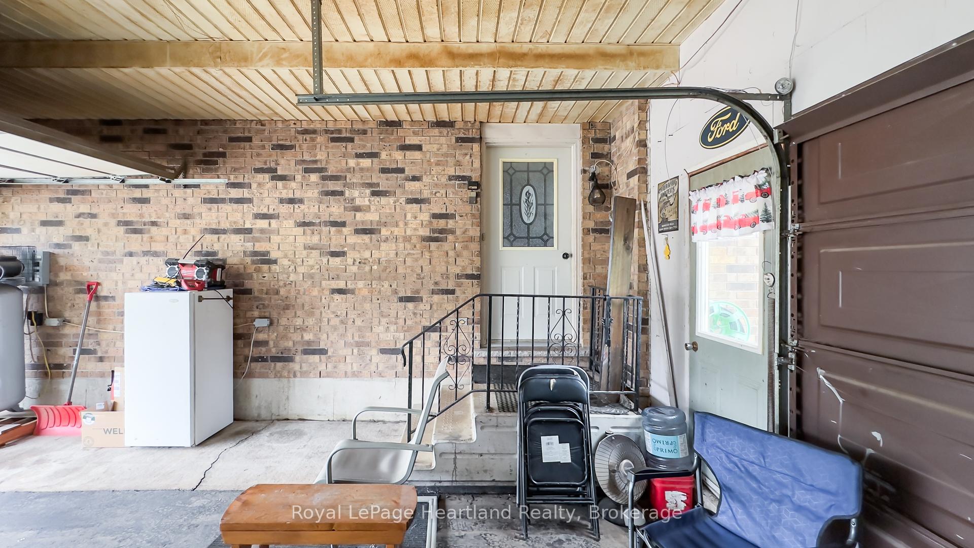 Photo 47 of 27 Toronto Boulevard, Huron East, Vanastra — HOMEH