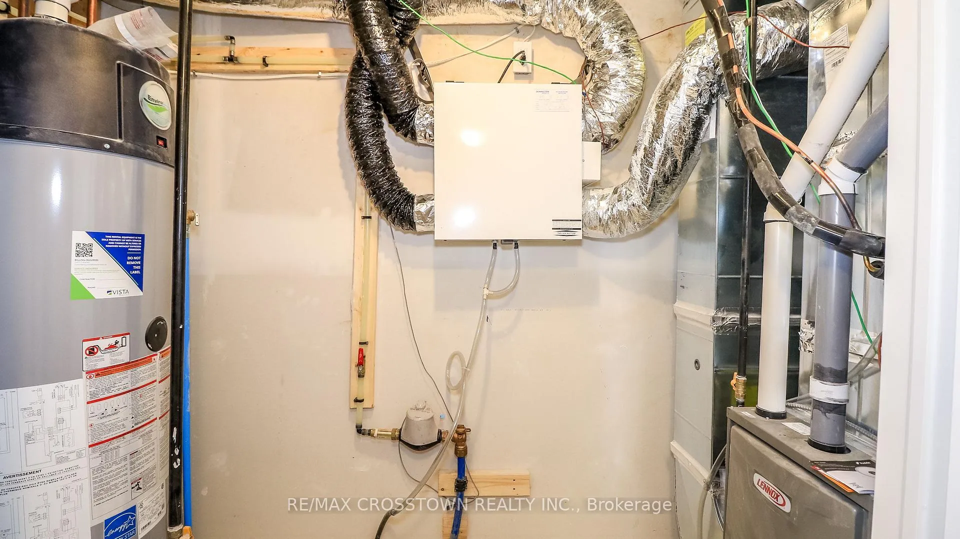 Photo 30 of Unit Unit 21, 2023 Matteer Court, Innisfil, Alcona — HOMEH