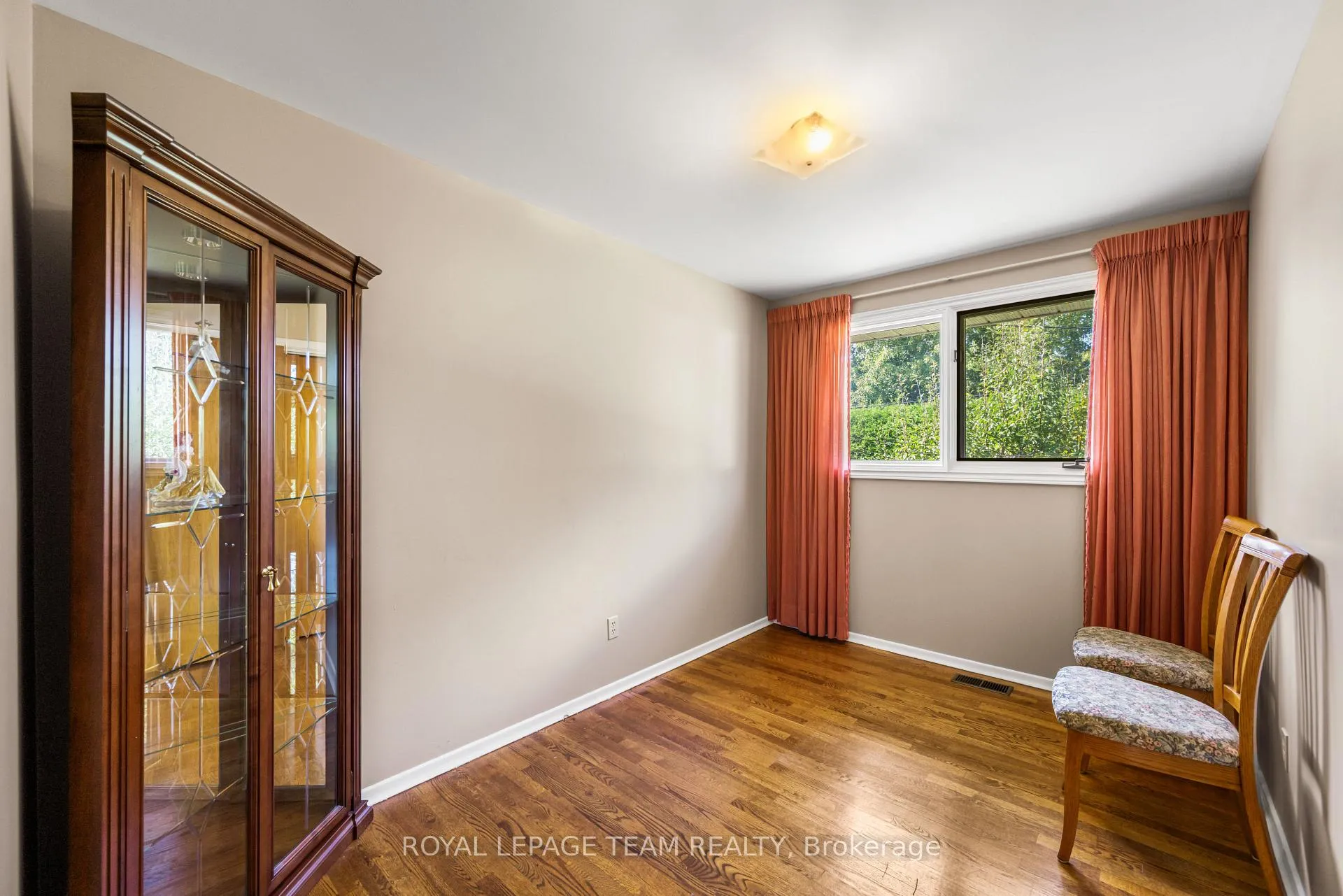 Photo 20 of 5 Spring Garden Avenue, Ottawa, Meadowlands/Crestview — HOMEH