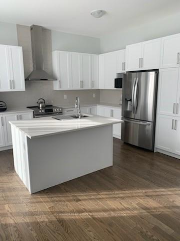 Photo 4 of 546 Anchor Circle, Ottawa, Mahogany Community — HOMEH