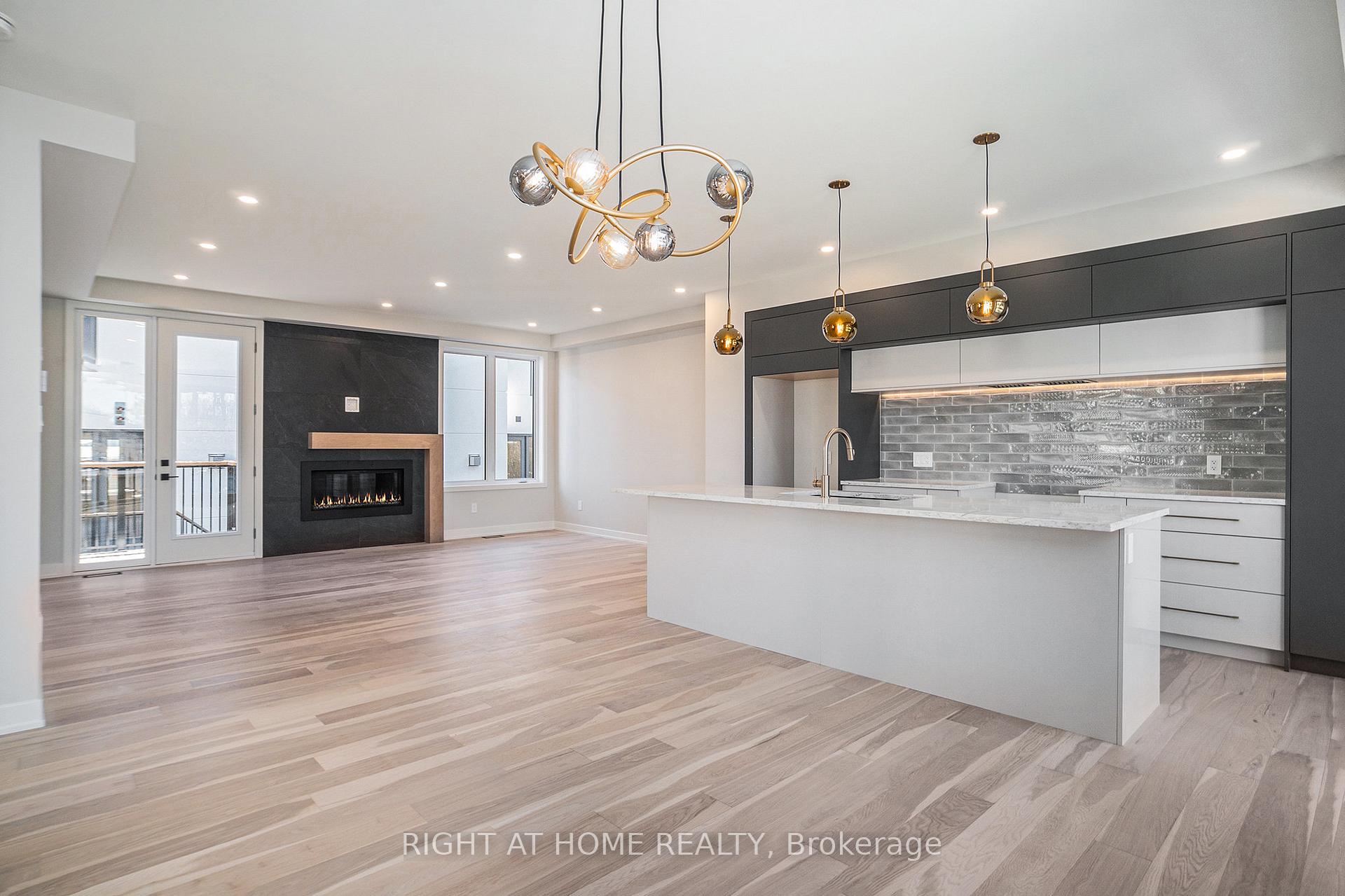 Photo 9 of 581 Codd's Road N, Ottawa, CFB Rockcliffe and Area — HOMEH
