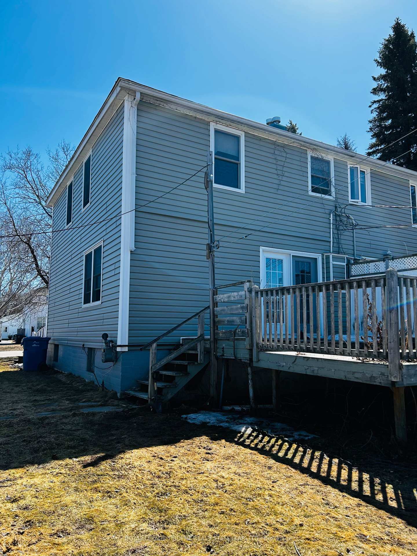 Photo 5 of 17 Victoria Street W, Kapuskasing — HOMEH