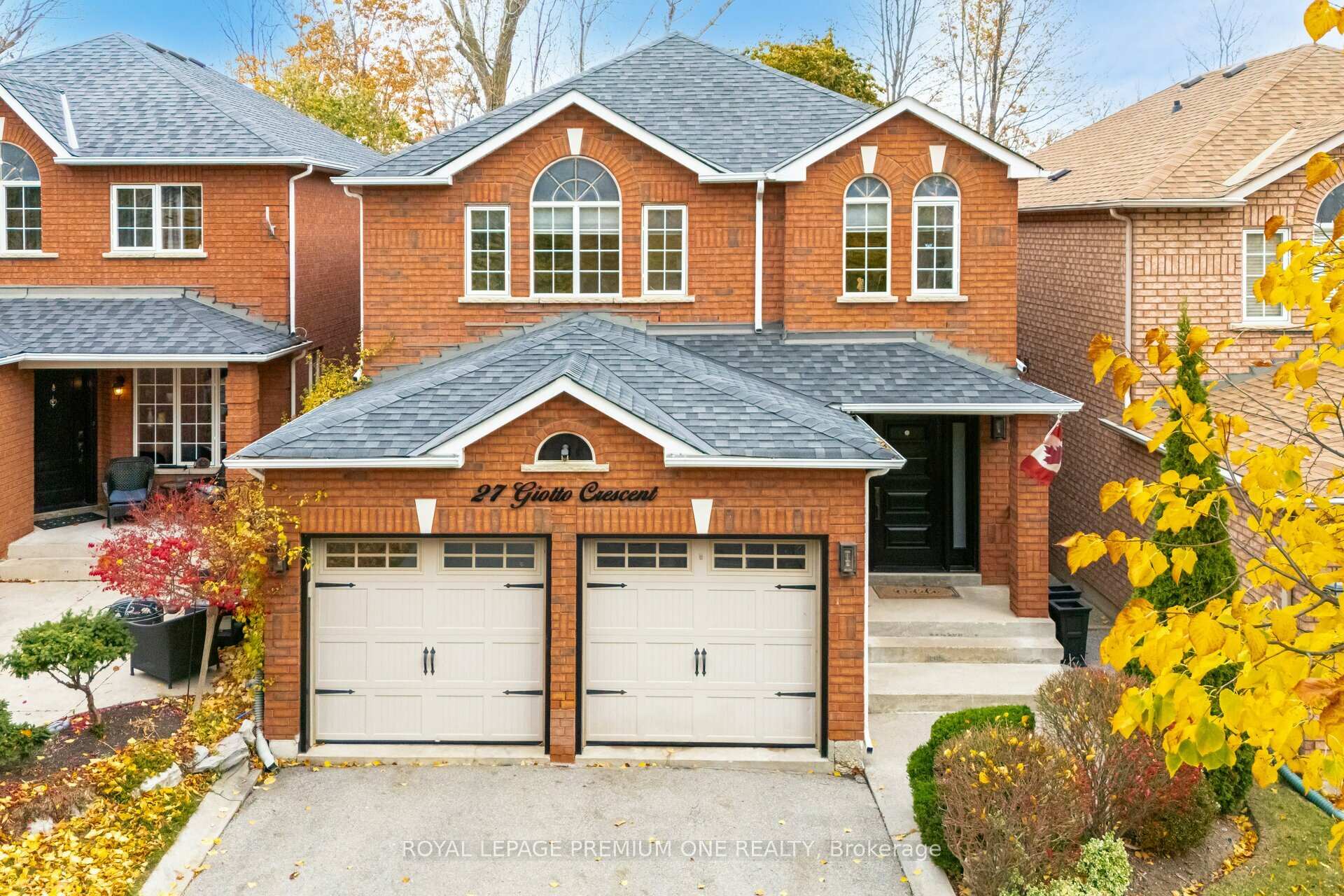 Front of 27 Giotto Crescent