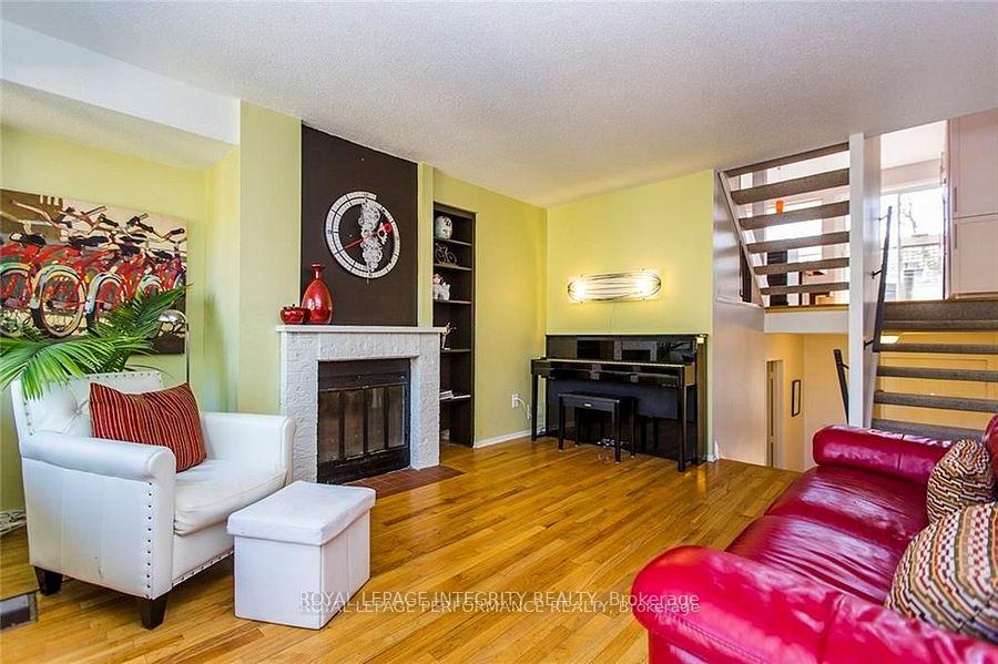 Photo 5 of 271 Bruyere Street, Ottawa, Lower Town — HOMEH