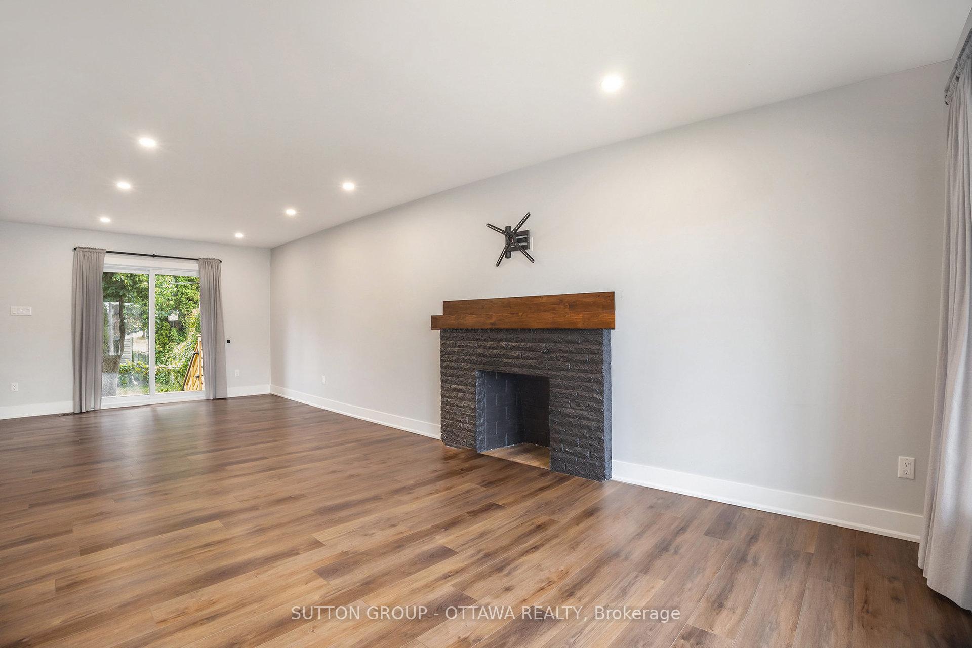 Photo 5 of 1299 Brookline Avenue, Ottawa, Ellwood — HOMEH
